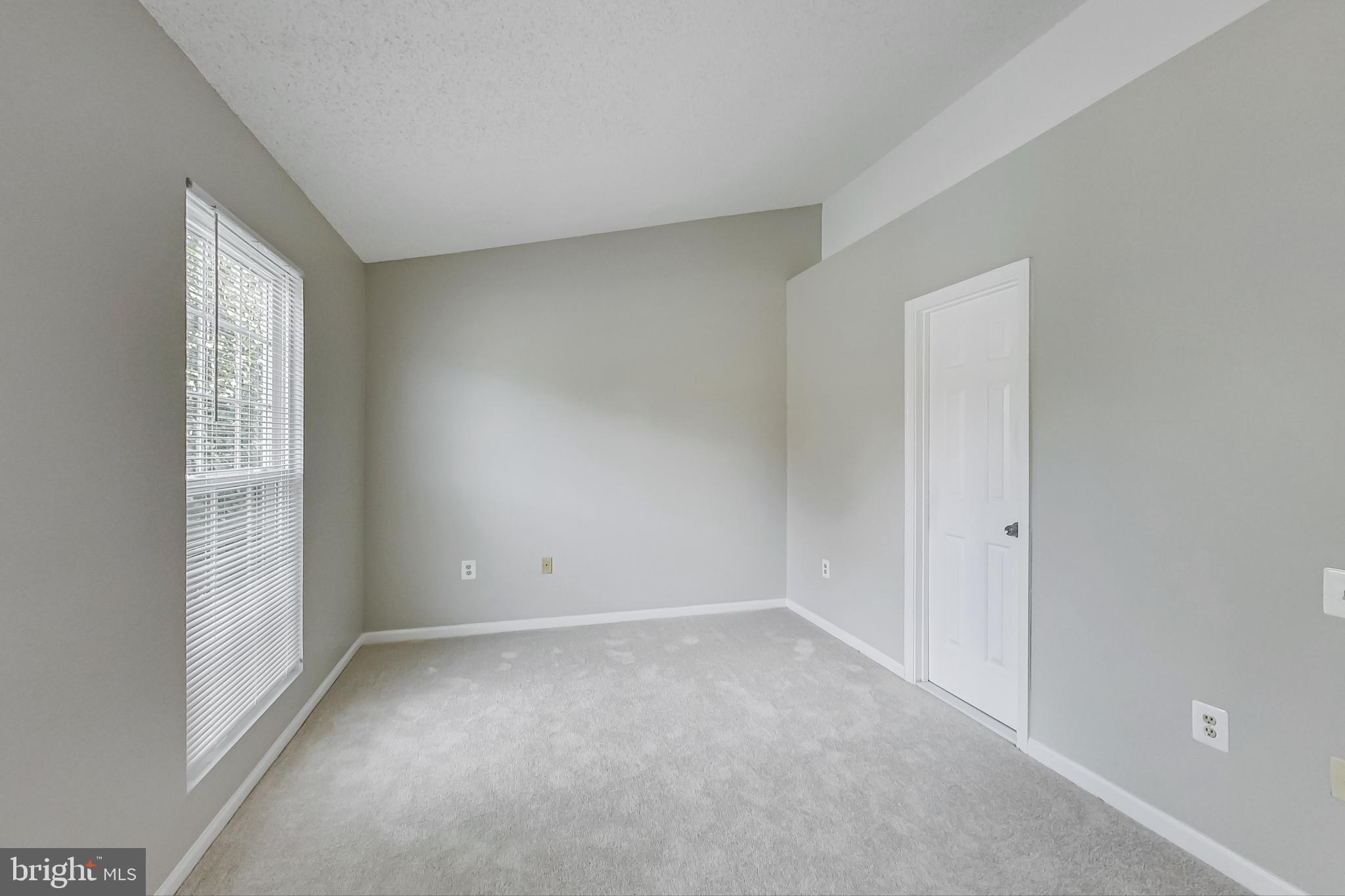 WOODSTONE - Residential