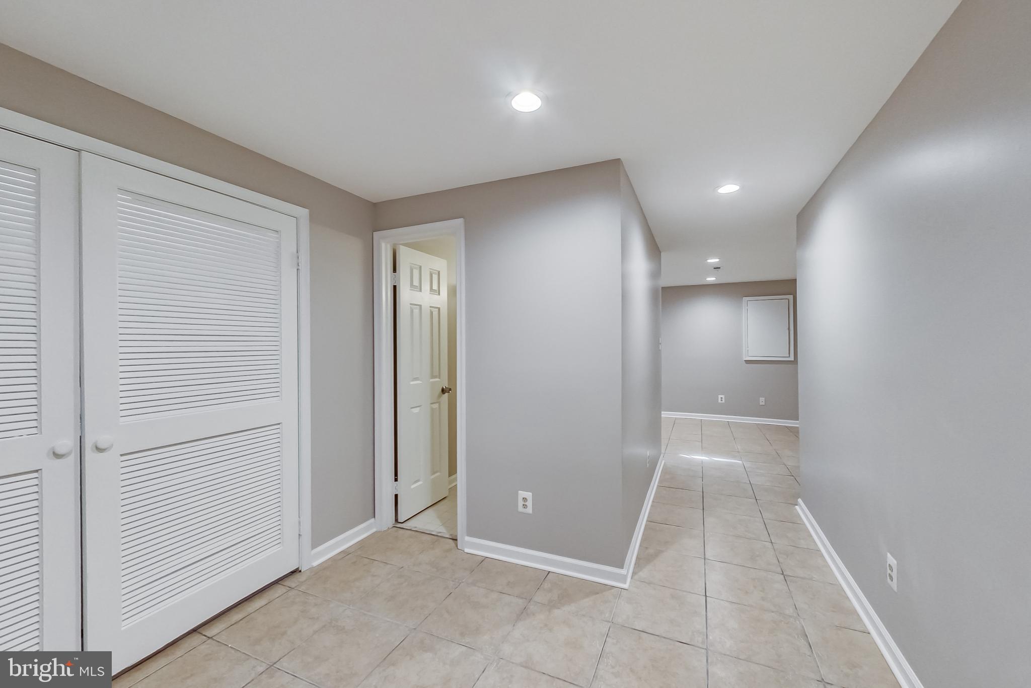 WOODSTONE - Residential