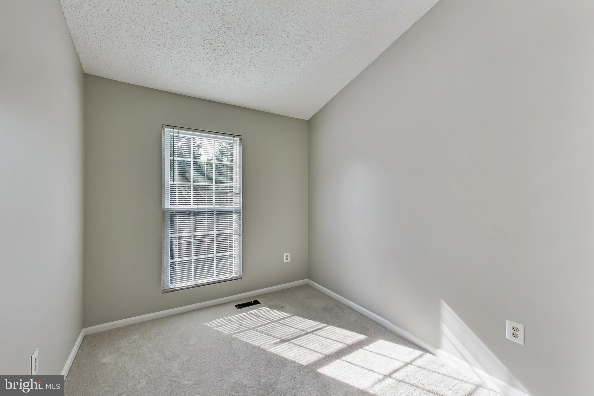 WOODSTONE - Residential