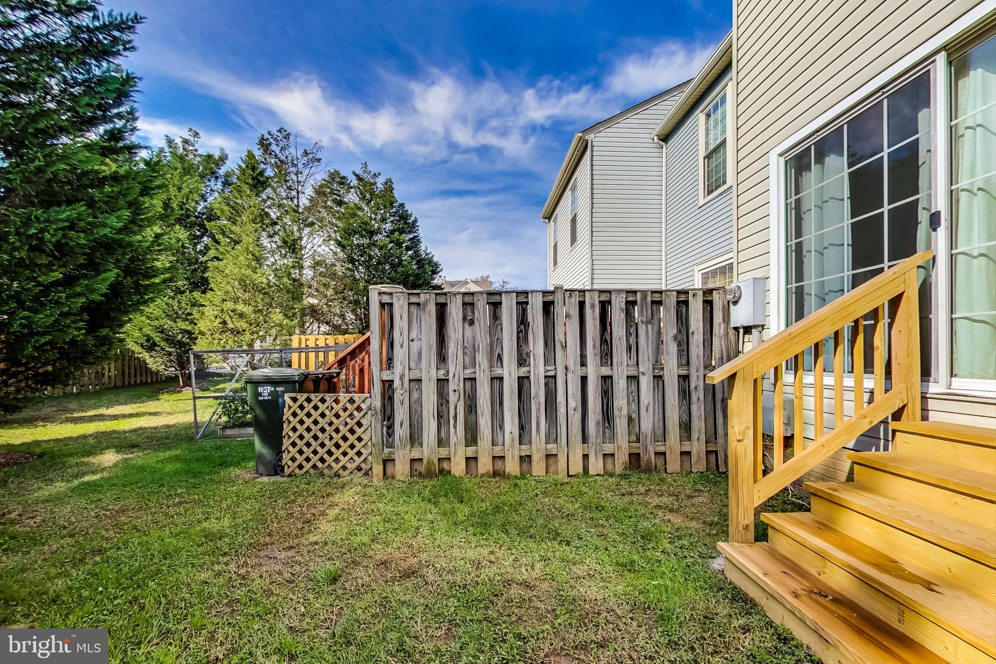 WOODSTONE - Residential