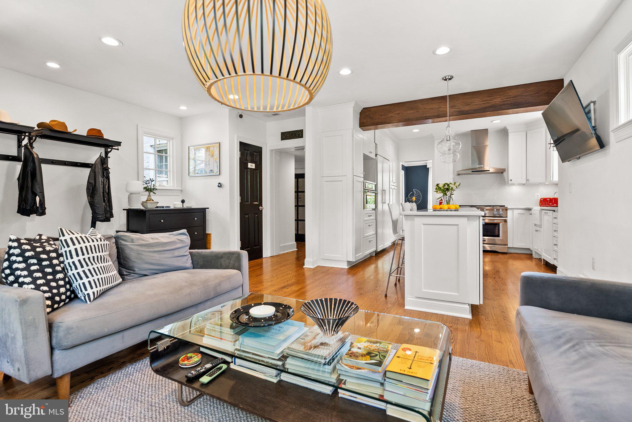 CHEVY CHASE - Residential