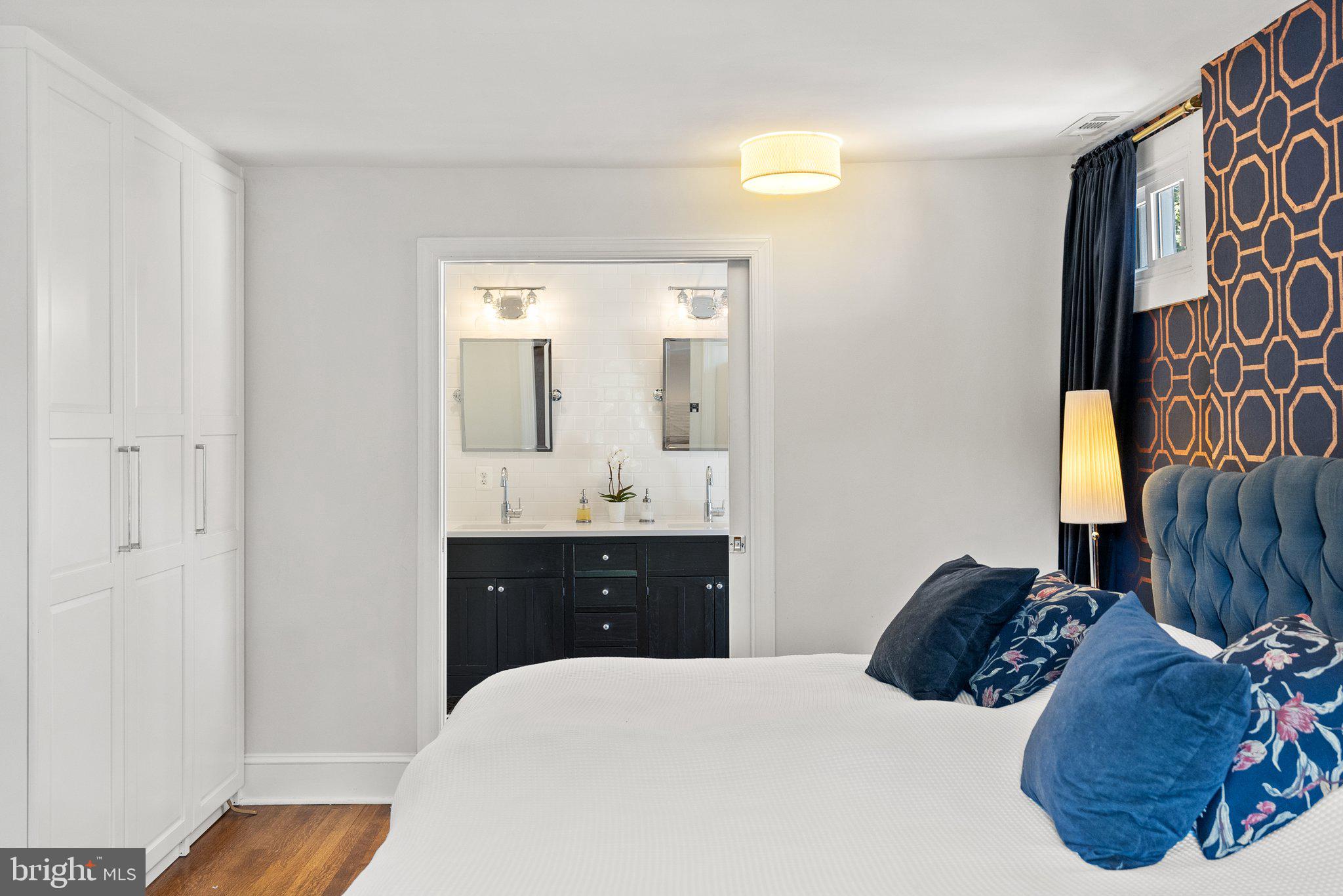 CHEVY CHASE - Residential