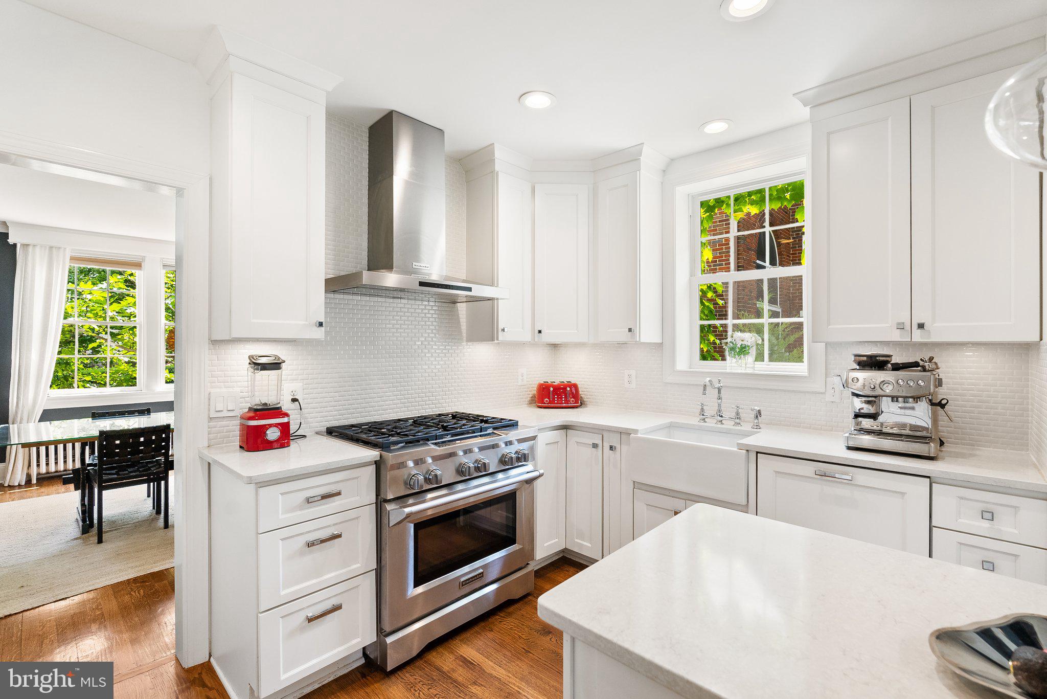 CHEVY CHASE - Residential