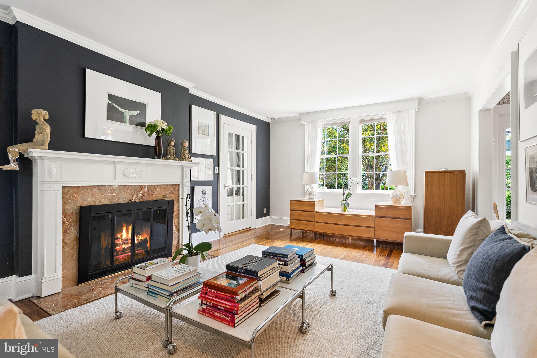 CHEVY CHASE - Residential