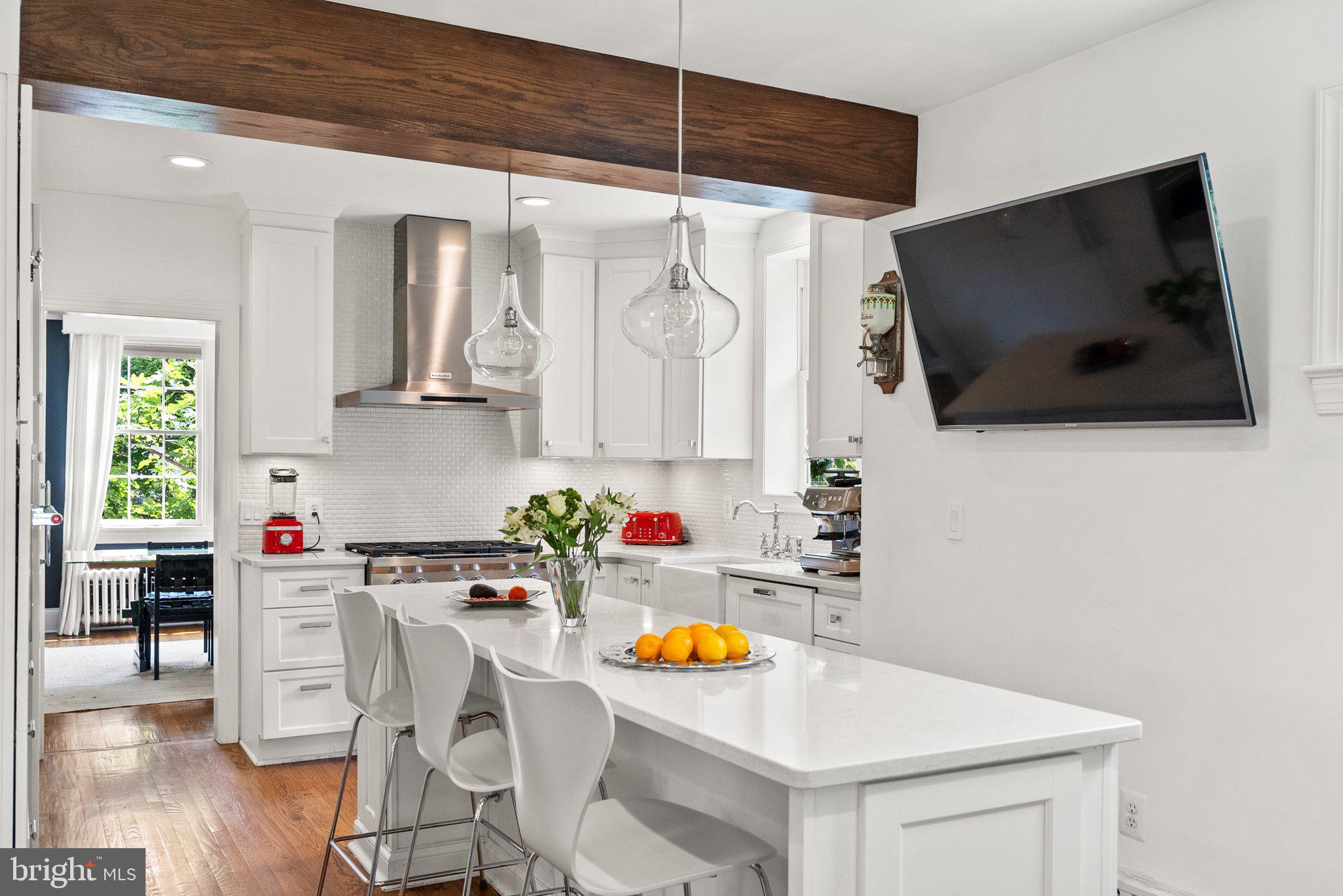 CHEVY CHASE - Residential