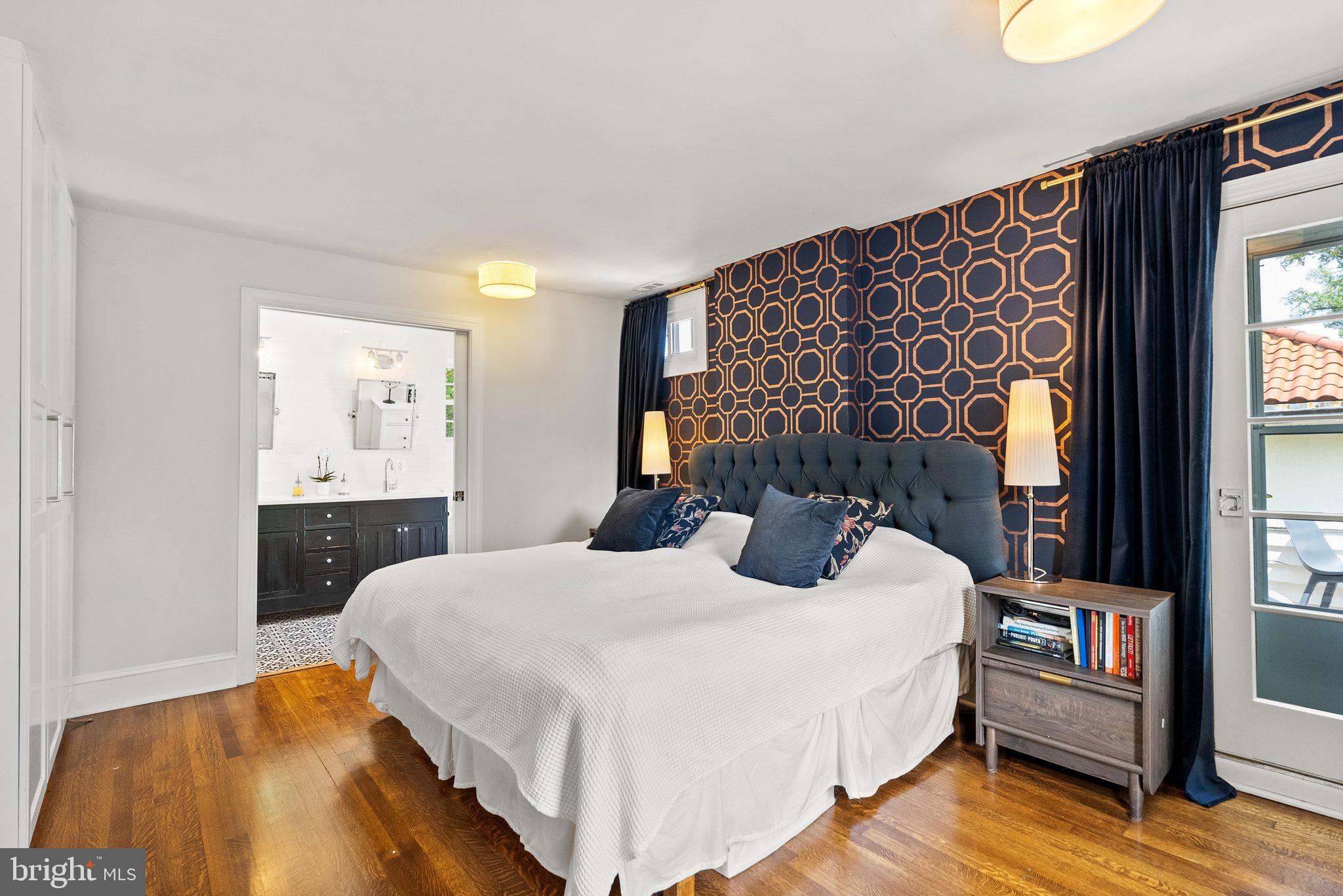 CHEVY CHASE - Residential