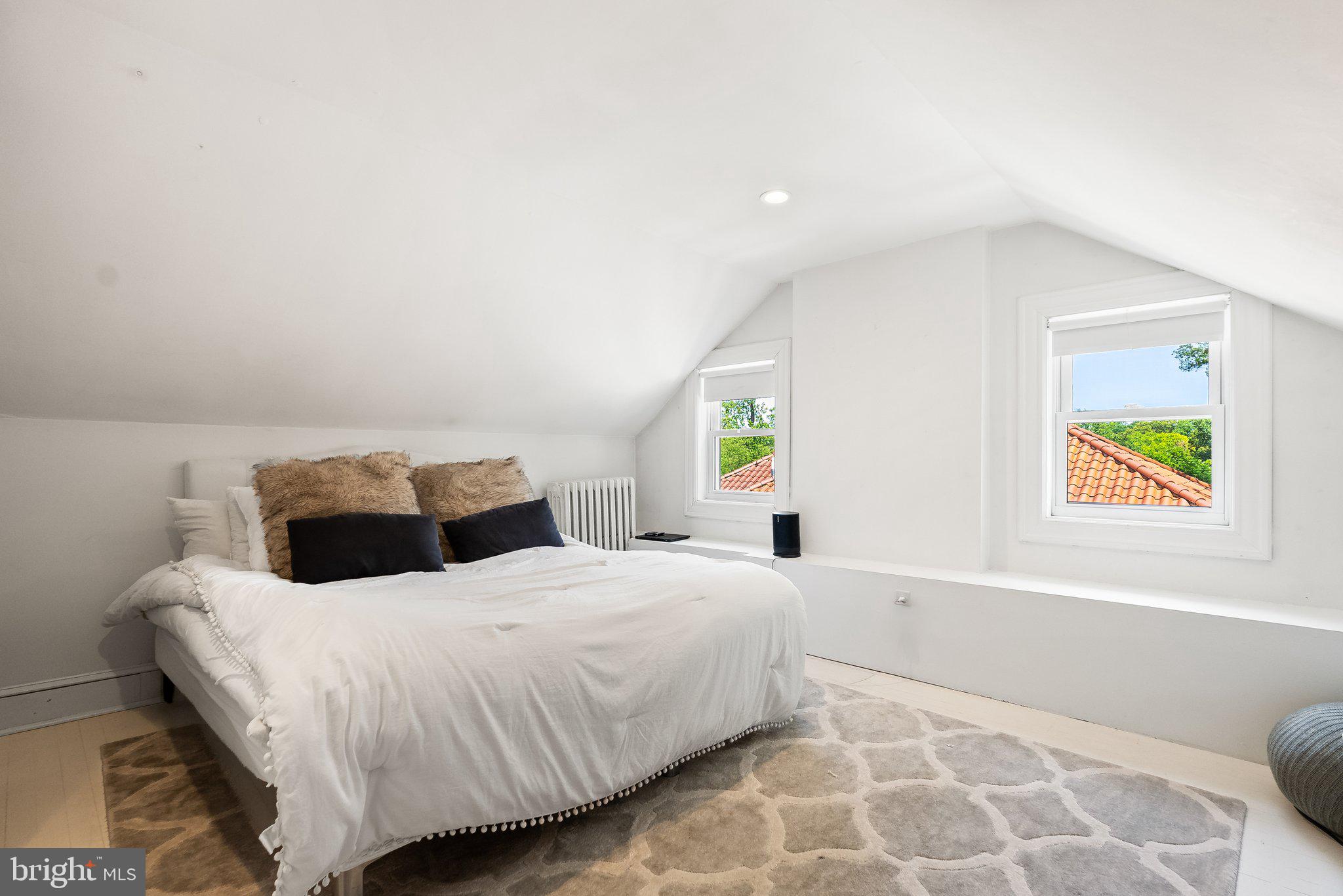 CHEVY CHASE - Residential