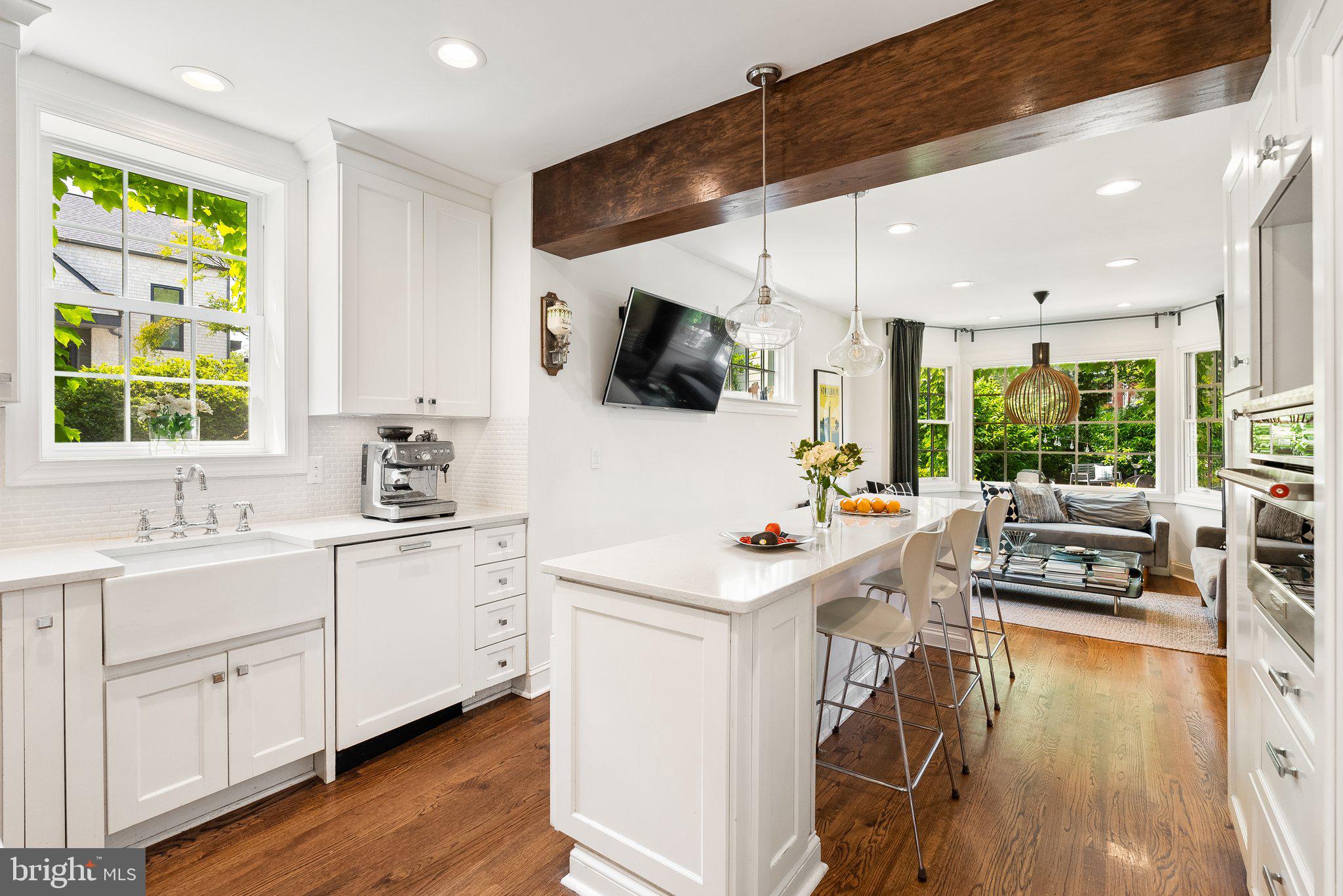 CHEVY CHASE - Residential