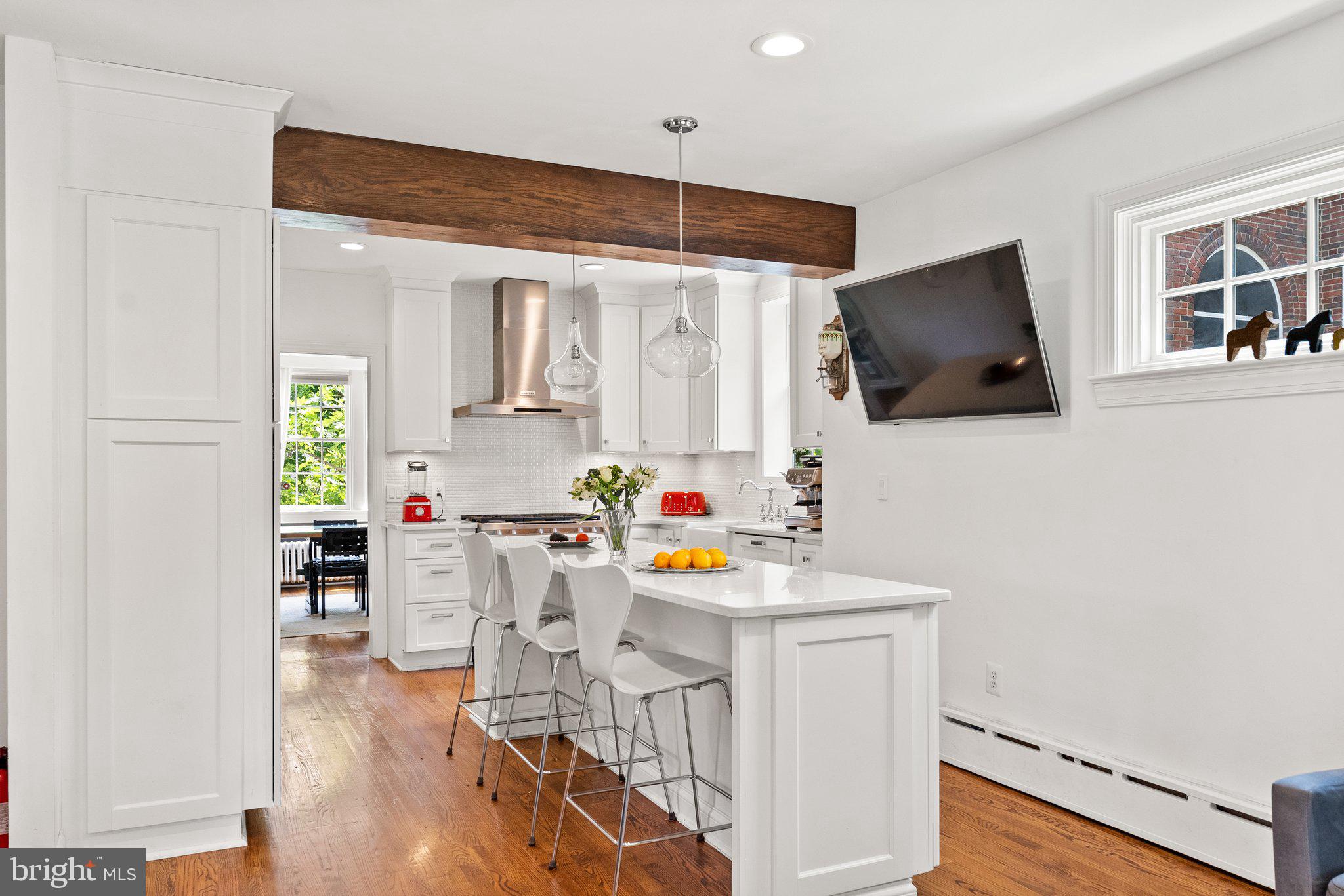 CHEVY CHASE - Residential