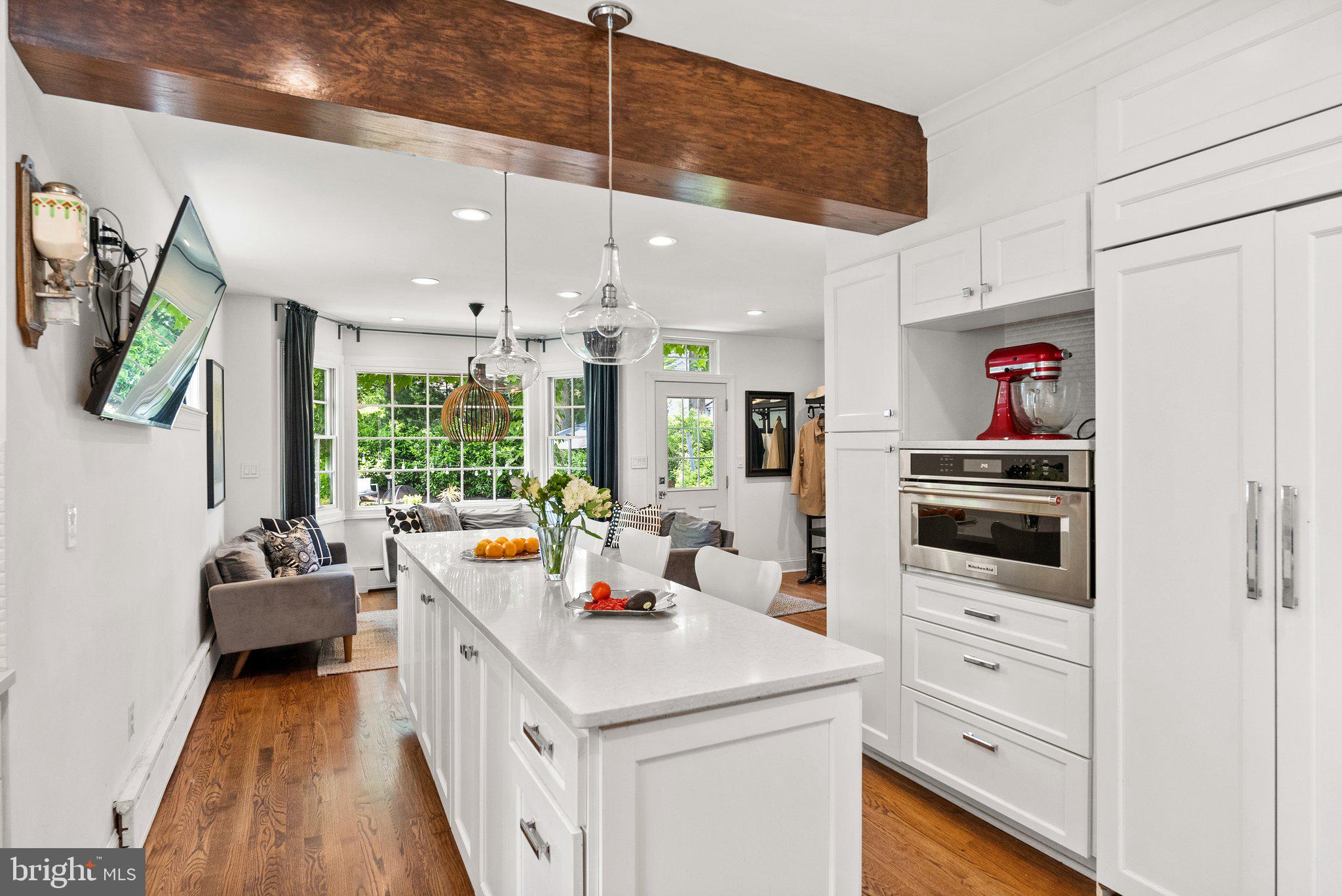 CHEVY CHASE - Residential