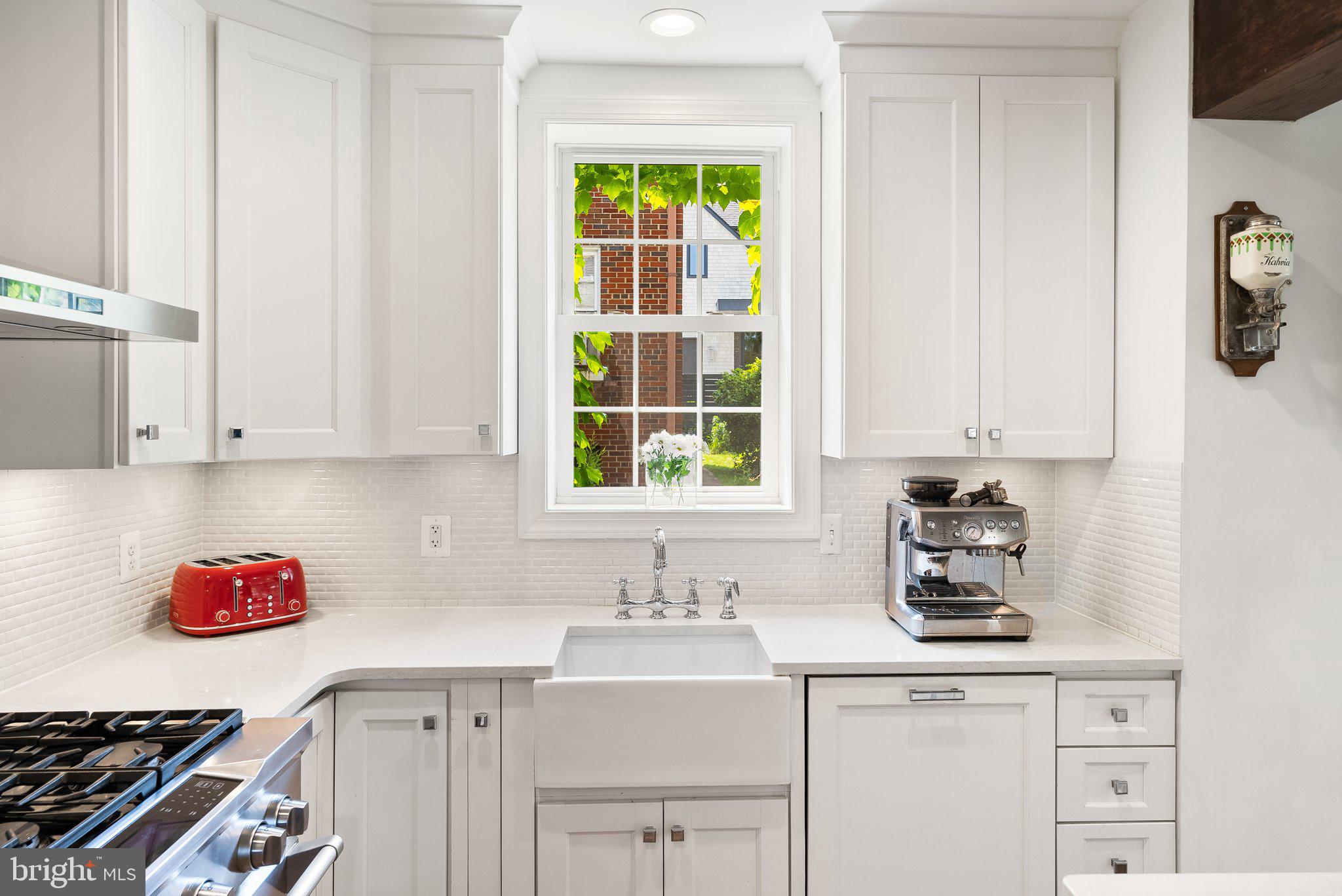 CHEVY CHASE - Residential