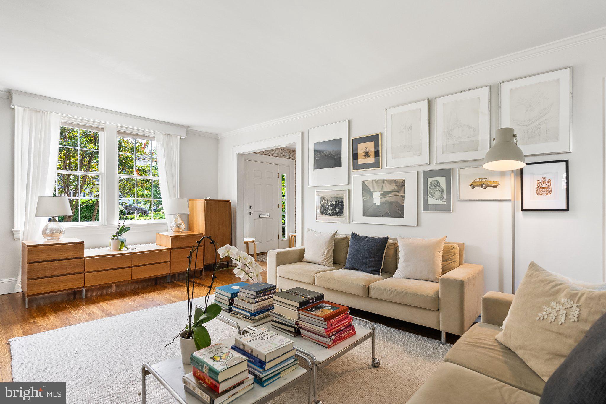 CHEVY CHASE - Residential