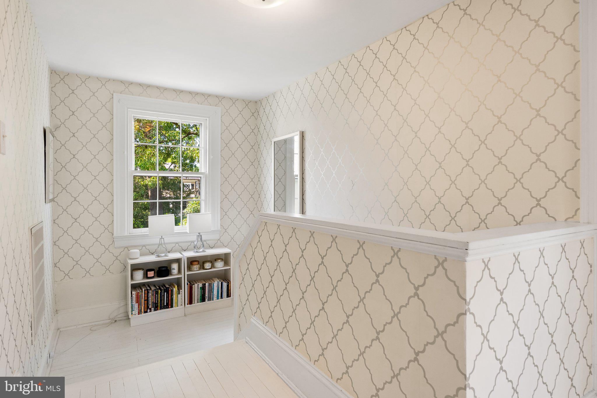 CHEVY CHASE - Residential