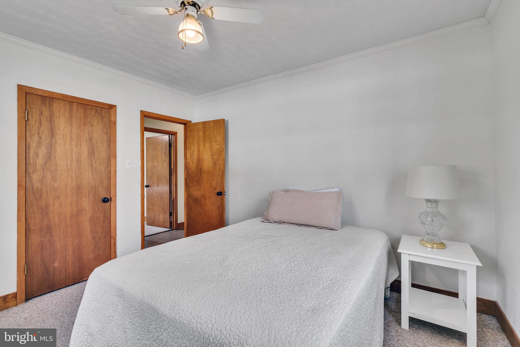 CHESAPEAKE BEACH ESTATES - Residential