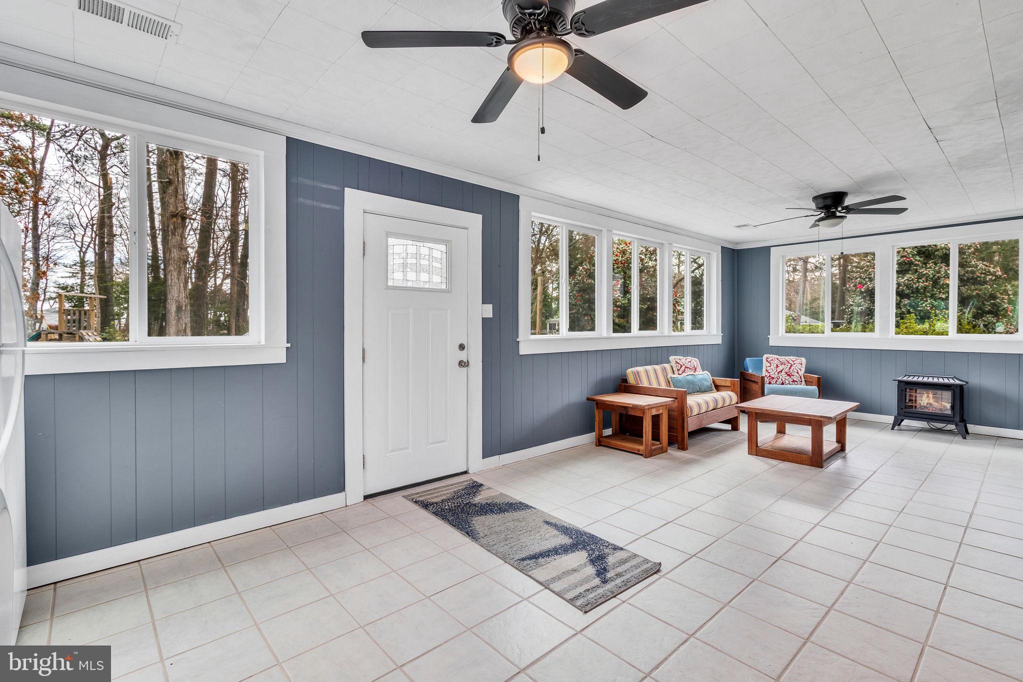 CHESAPEAKE BEACH ESTATES - Residential