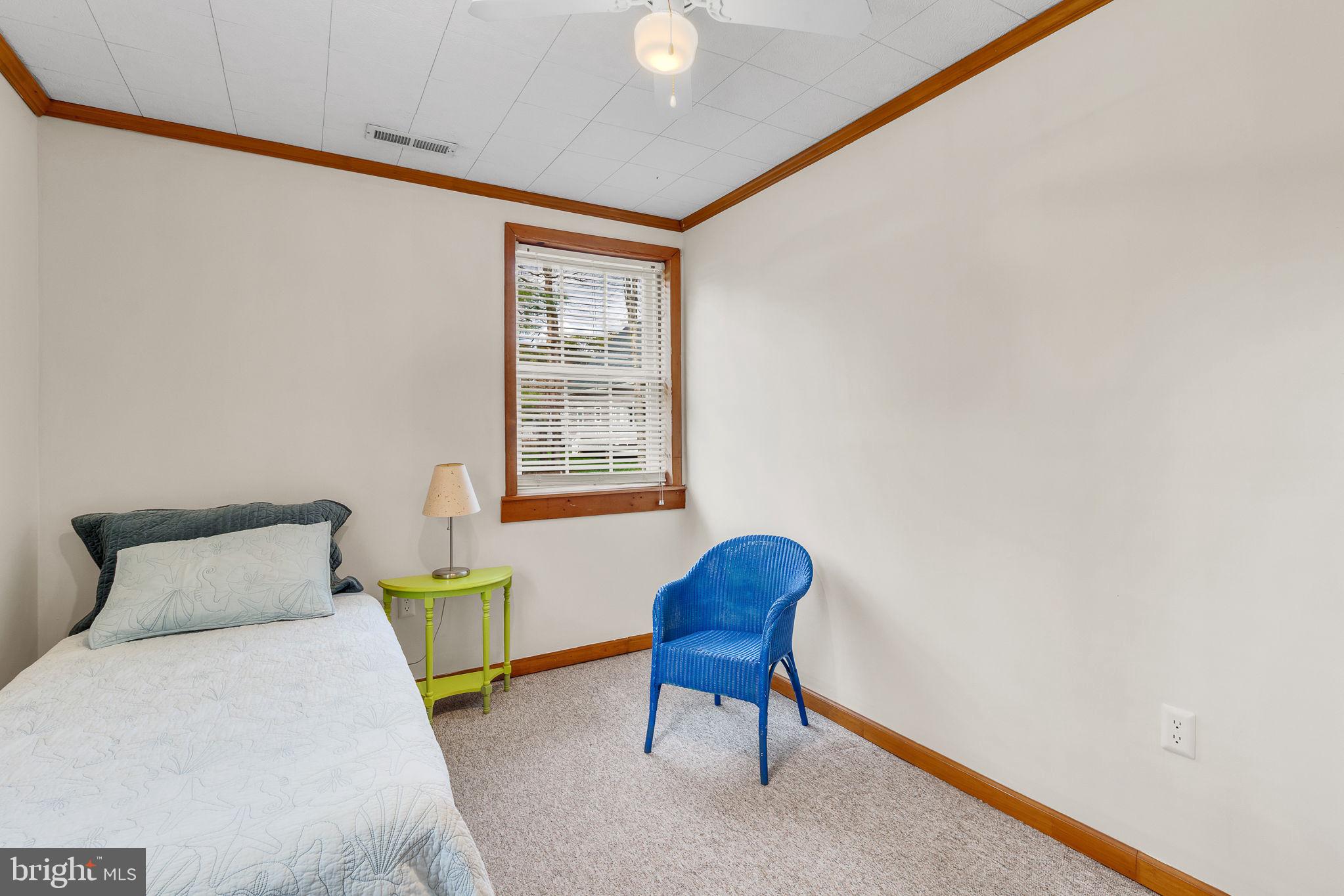 CHESAPEAKE BEACH ESTATES - Residential