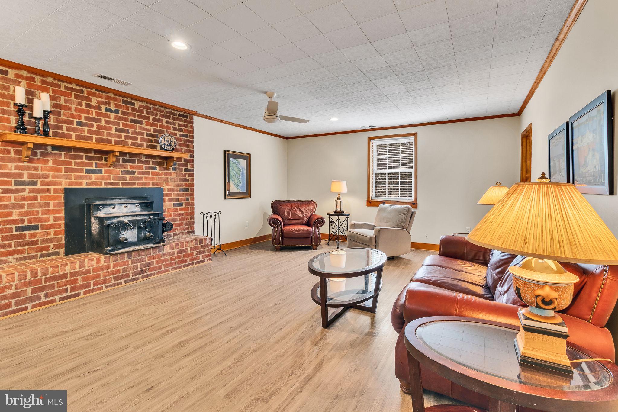 CHESAPEAKE BEACH ESTATES - Residential