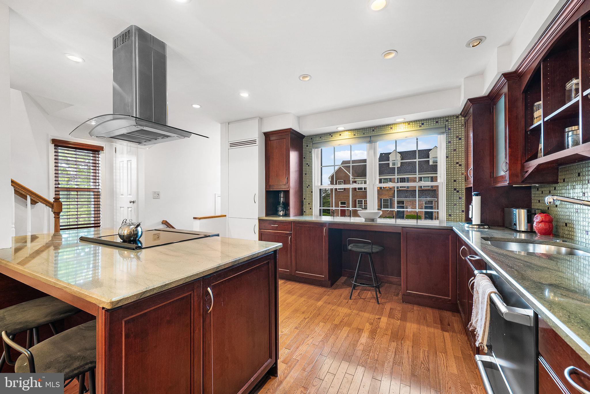 2100 HUTCHISON GROVE COURT