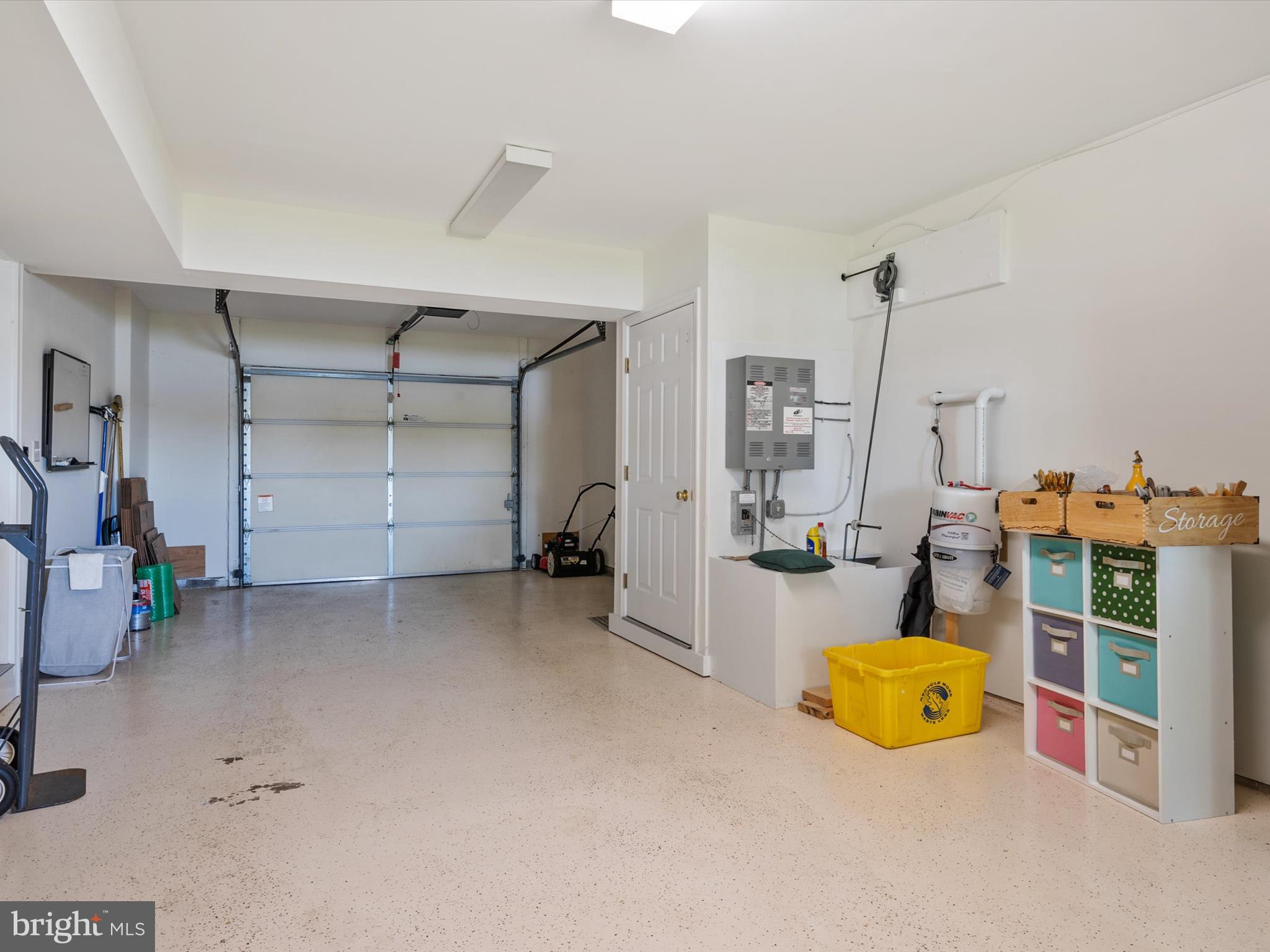 FISHING CREEK FARM - Residential