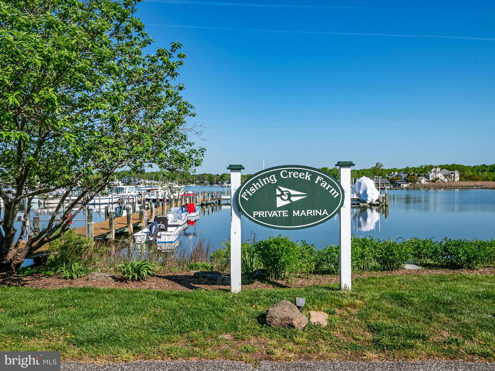 FISHING CREEK FARM - Residential