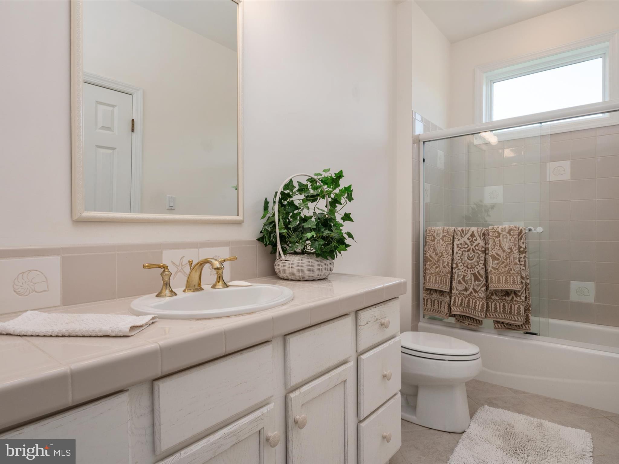 FISHING CREEK FARM - Residential