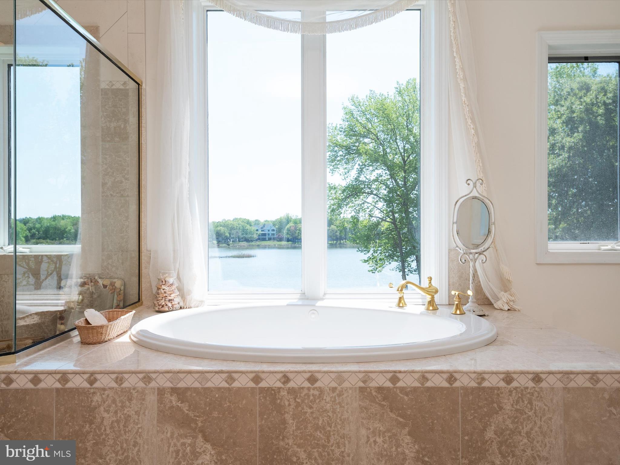 FISHING CREEK FARM - Residential