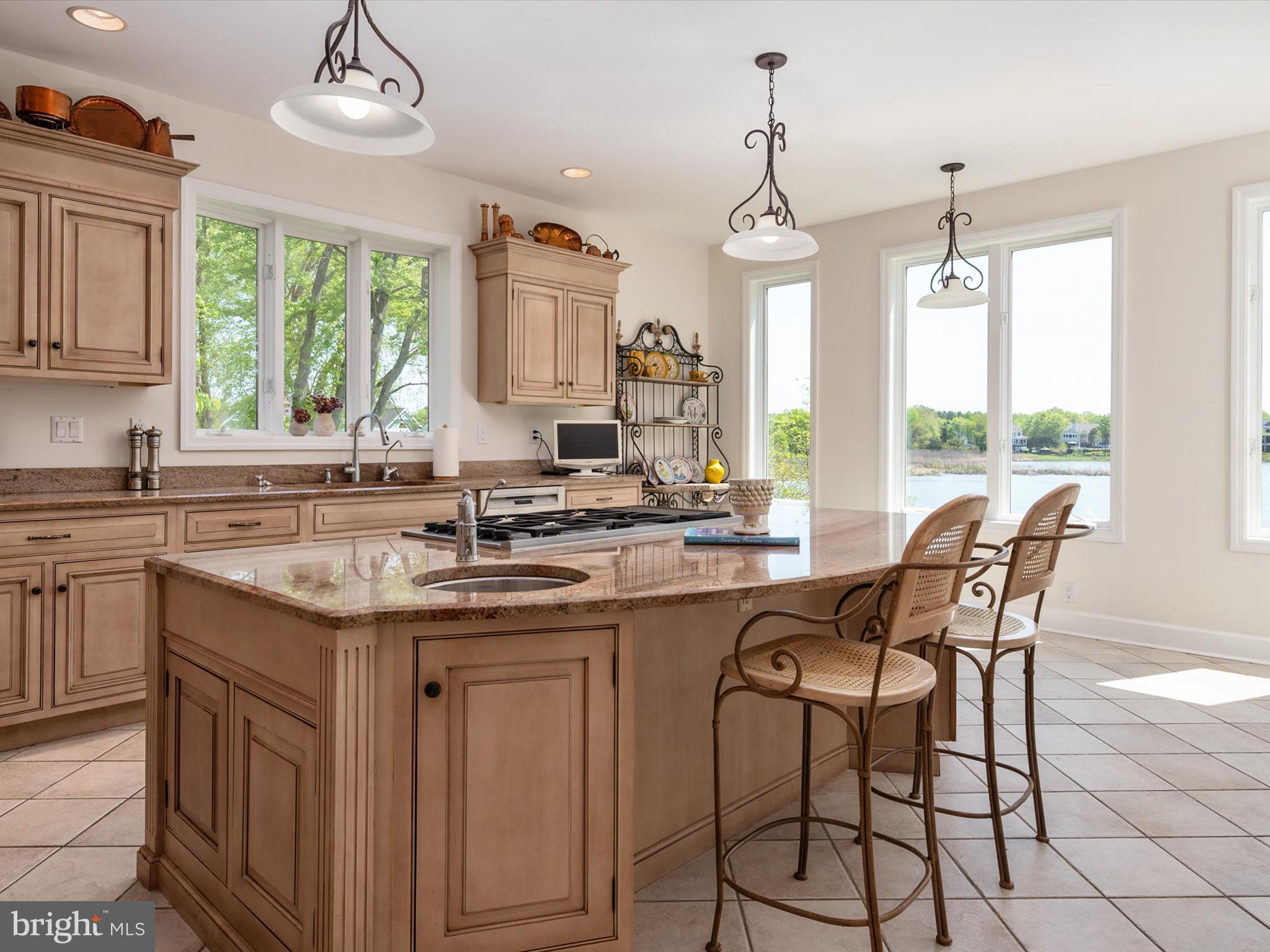 FISHING CREEK FARM - Residential