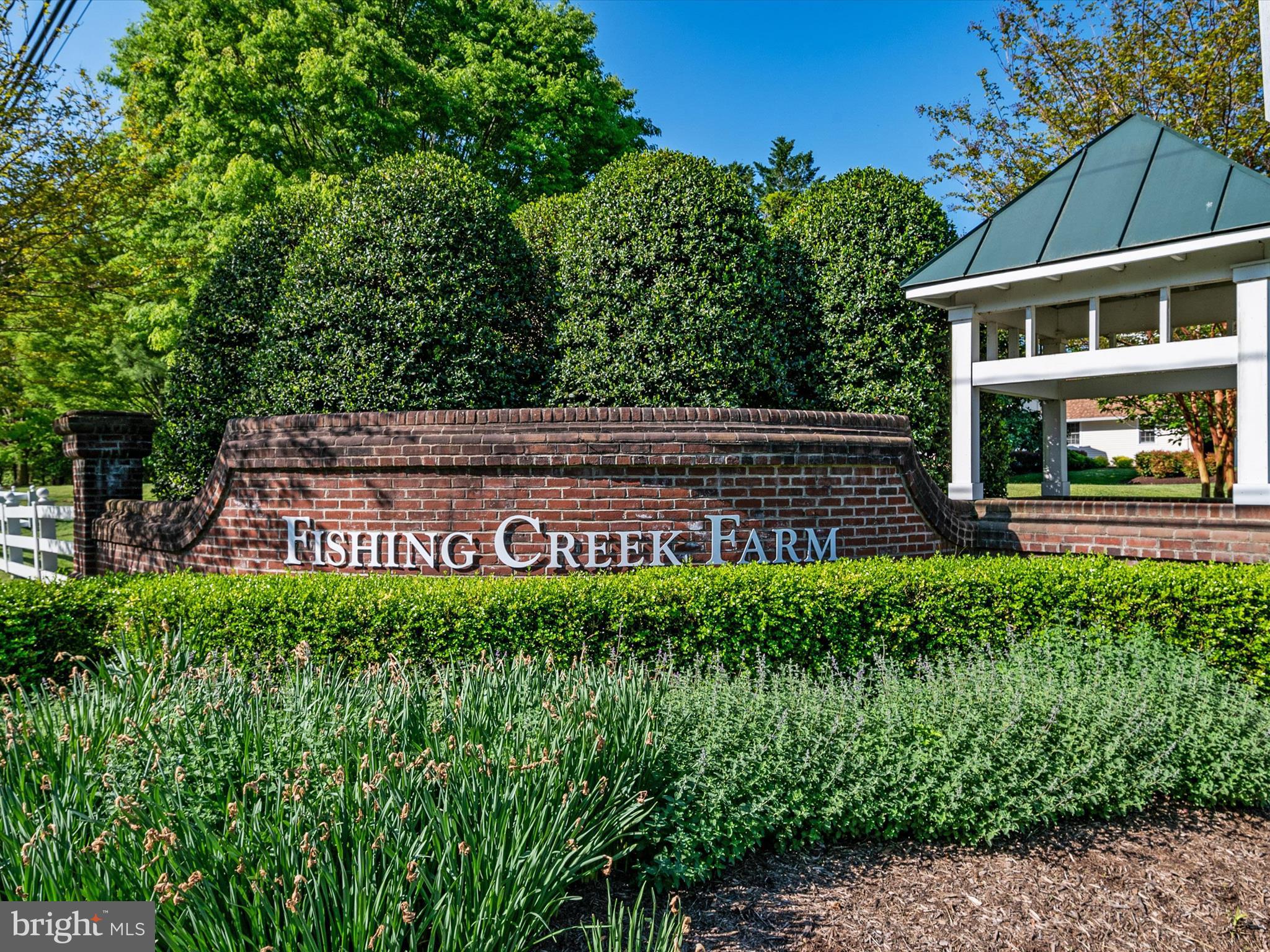 FISHING CREEK FARM - Residential