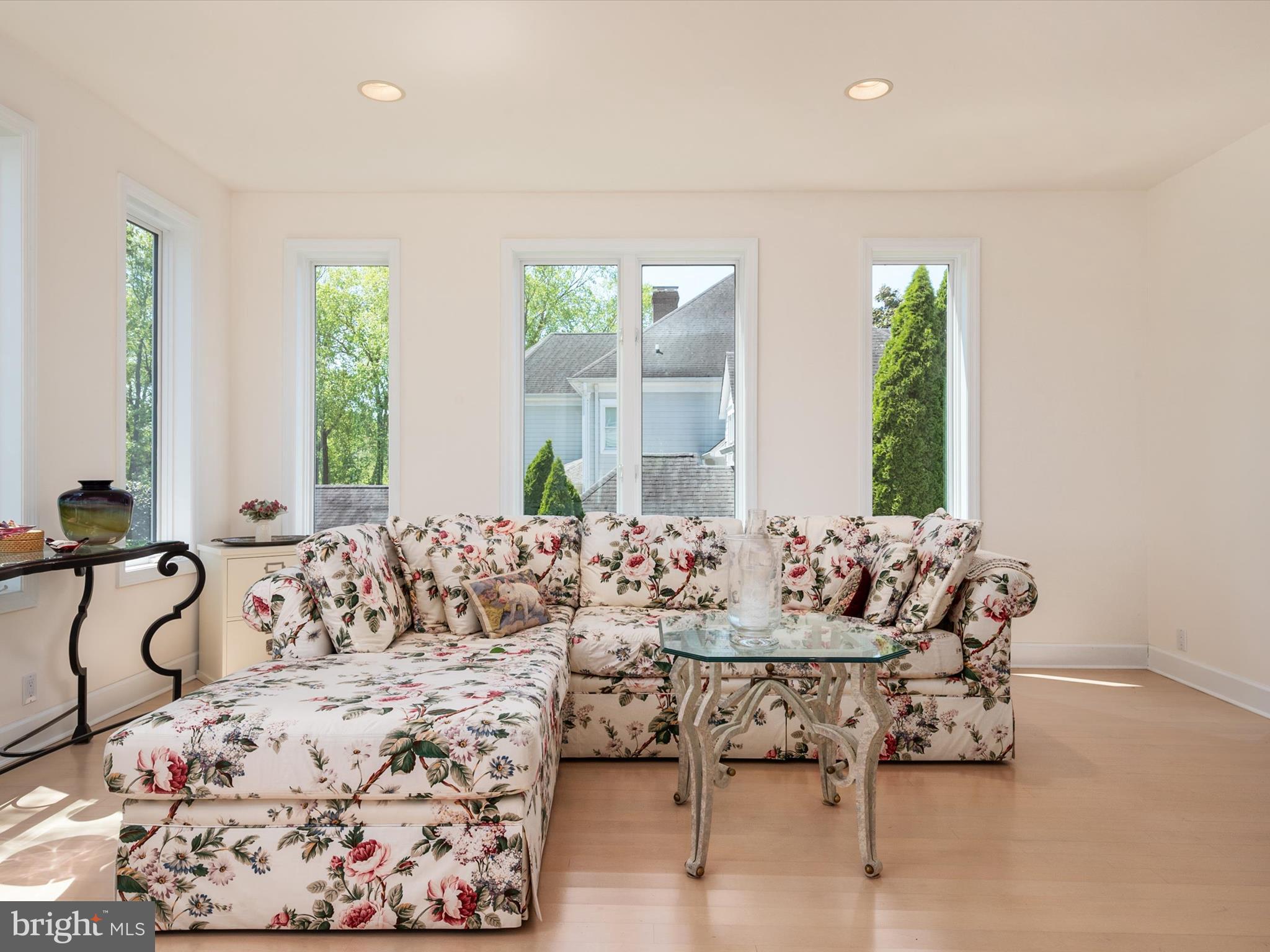 FISHING CREEK FARM - Residential