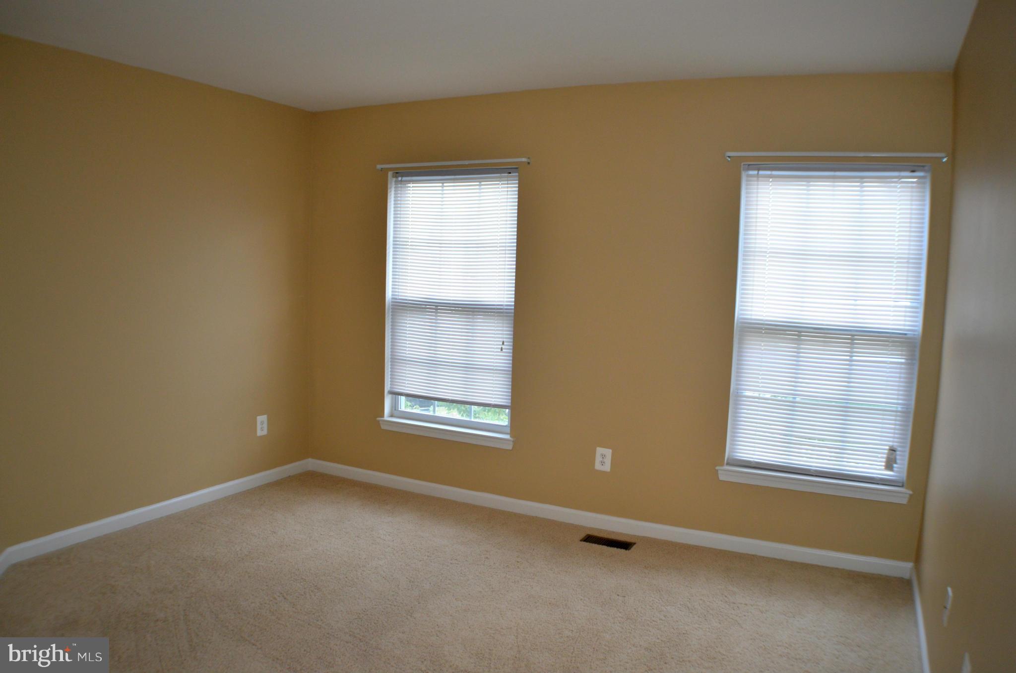 DAHLIA PARK OF WILDEWOOD - Residential Lease