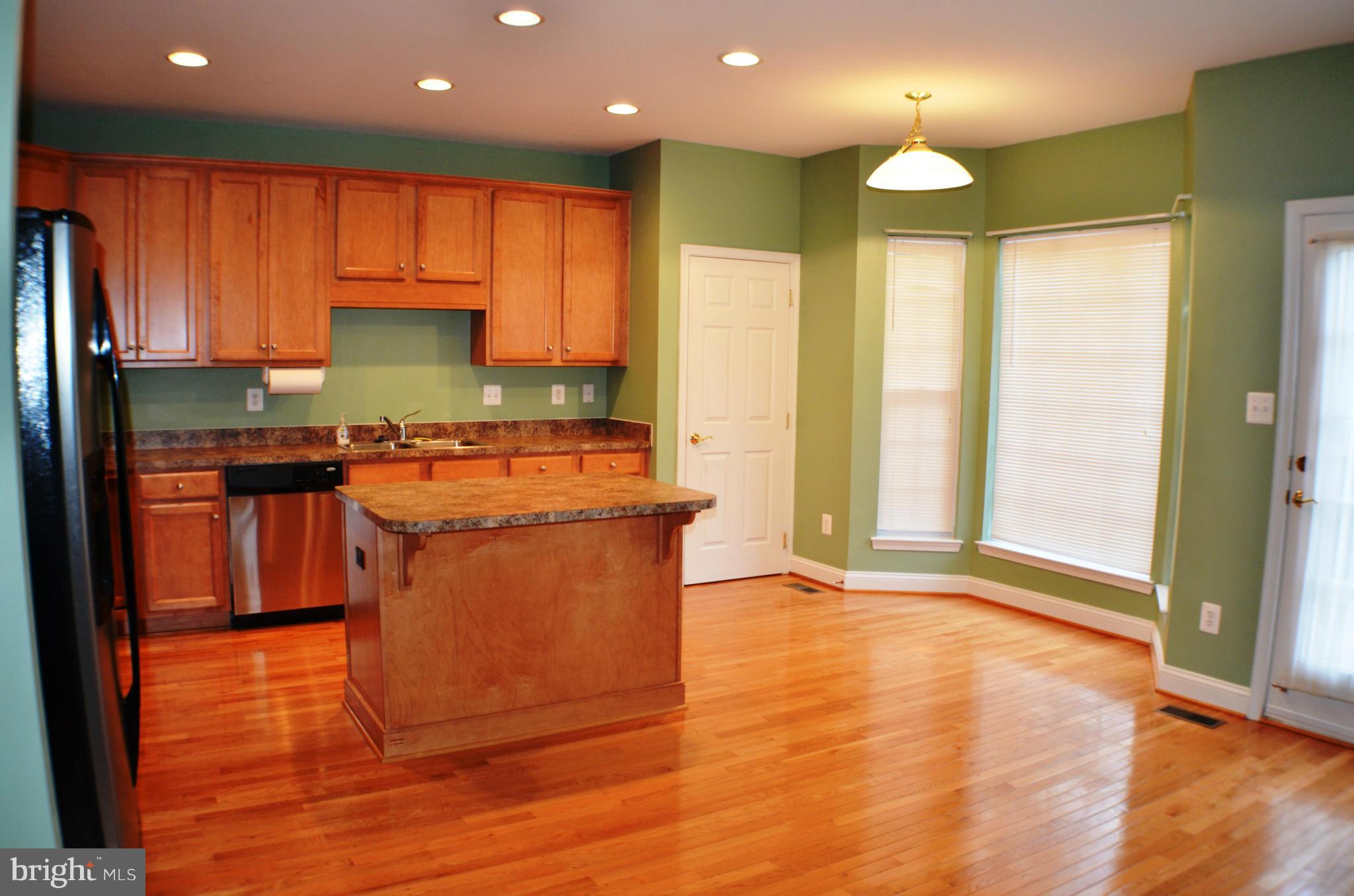 DAHLIA PARK OF WILDEWOOD - Residential Lease