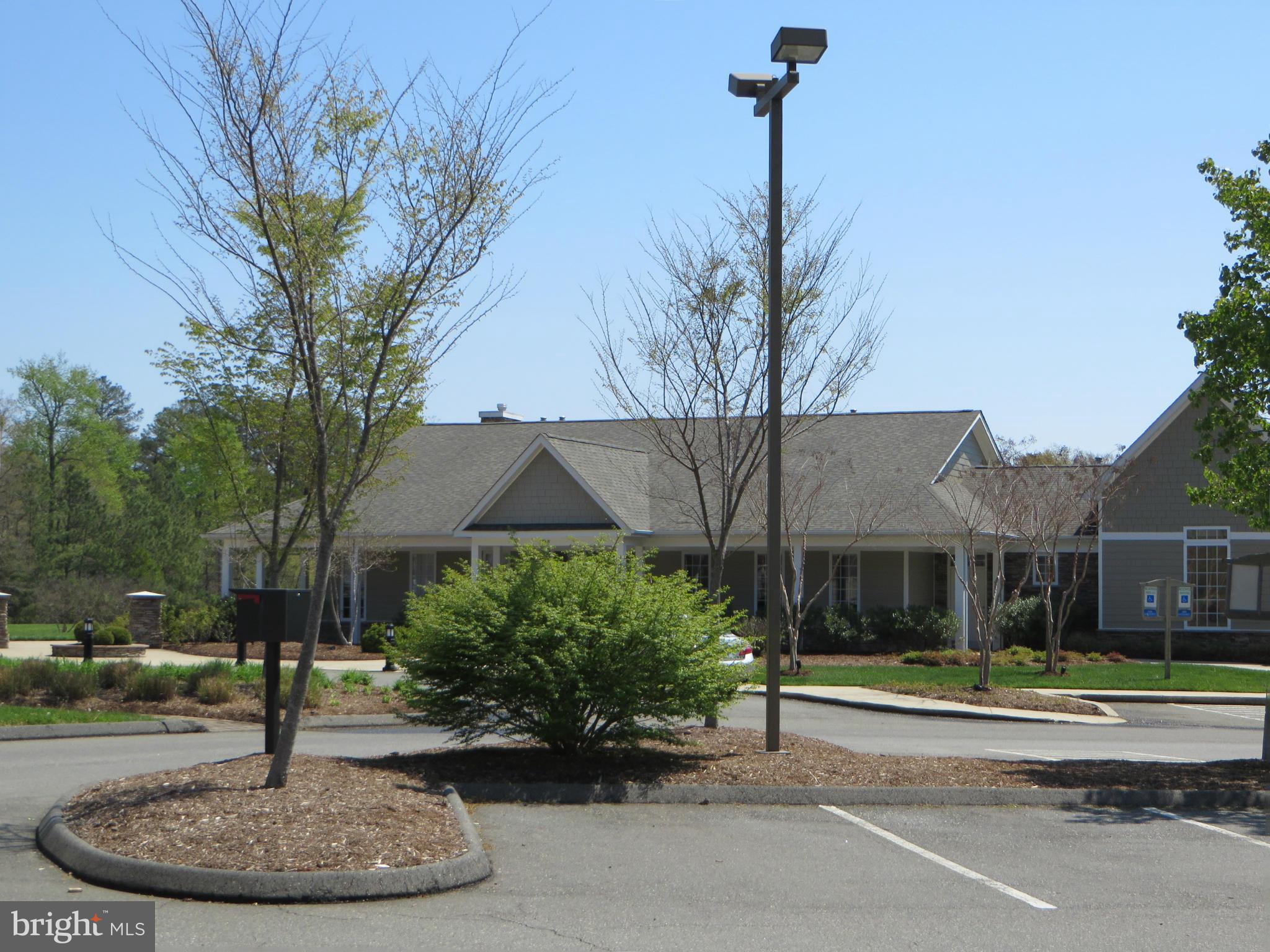 DAHLIA PARK OF WILDEWOOD - Residential Lease