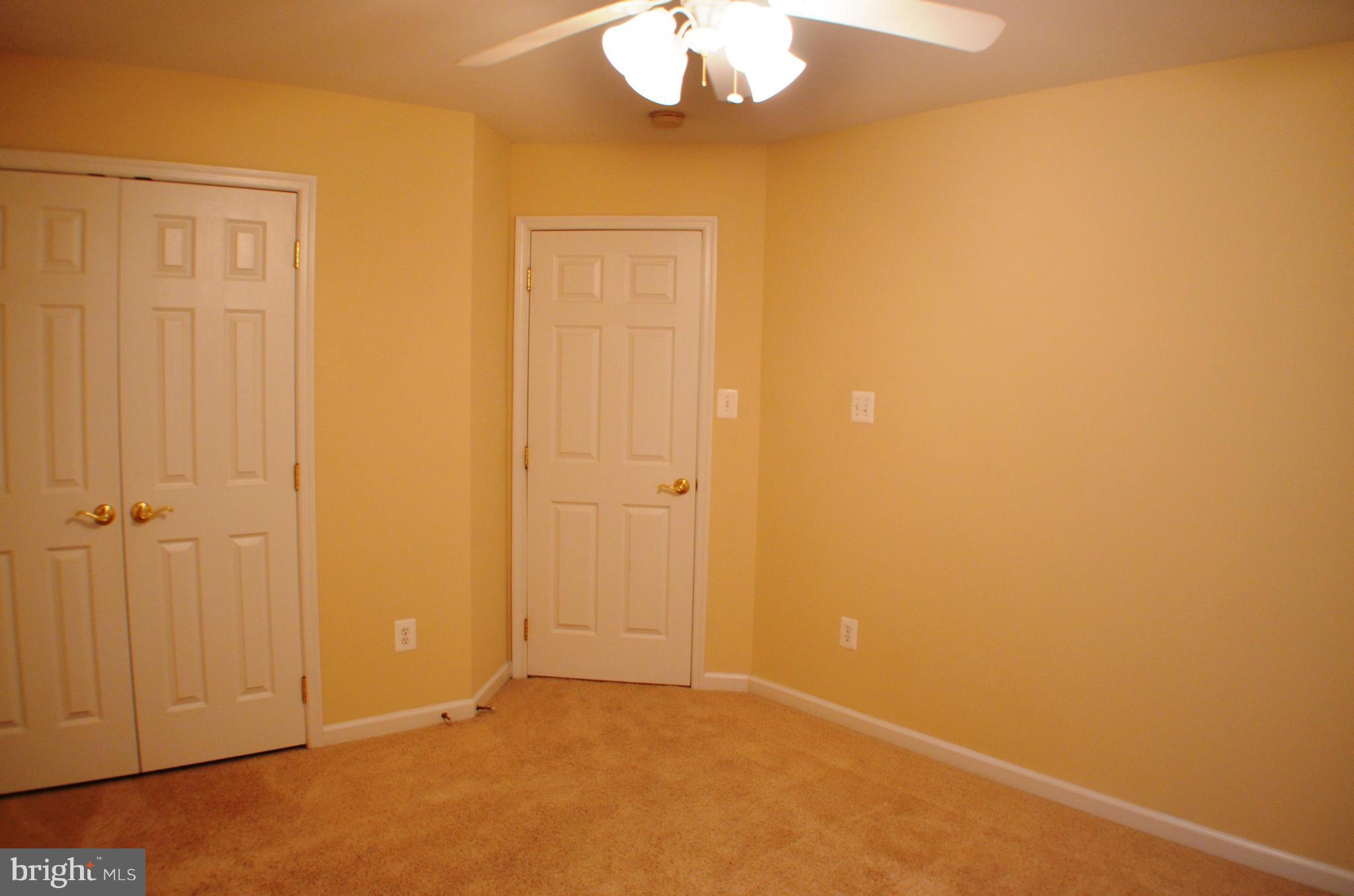 DAHLIA PARK OF WILDEWOOD - Residential Lease