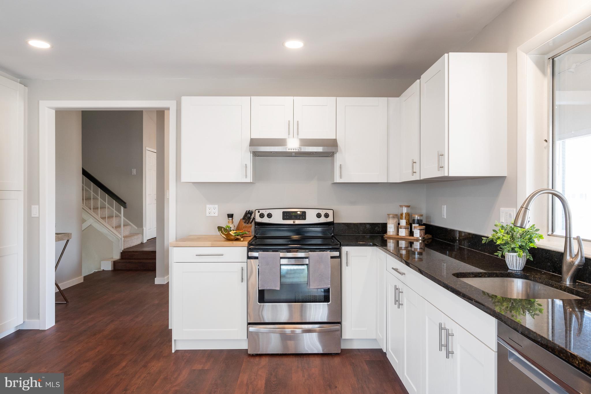 SUGARLAND RUN - Residential