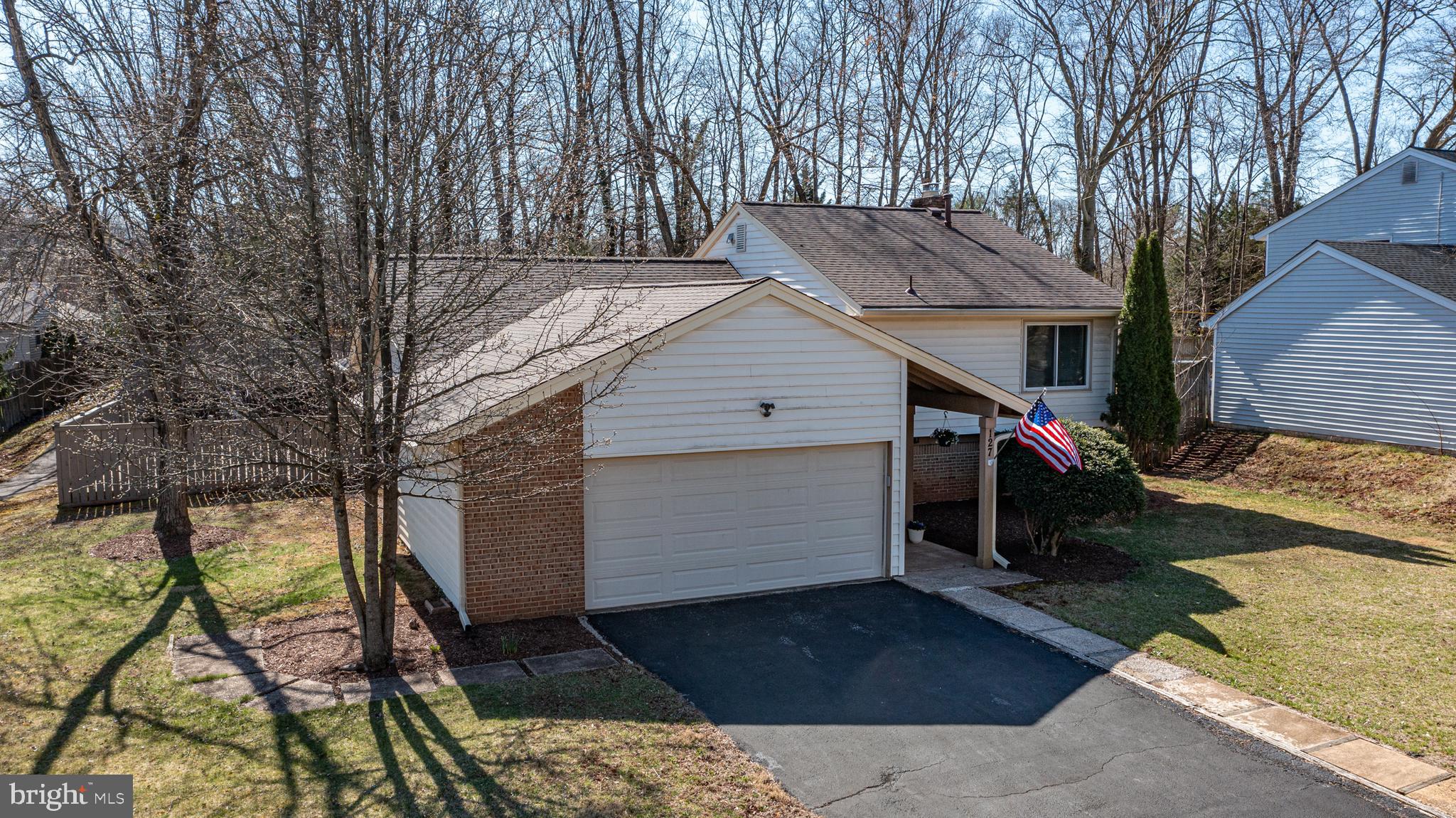 SUGARLAND RUN - Residential