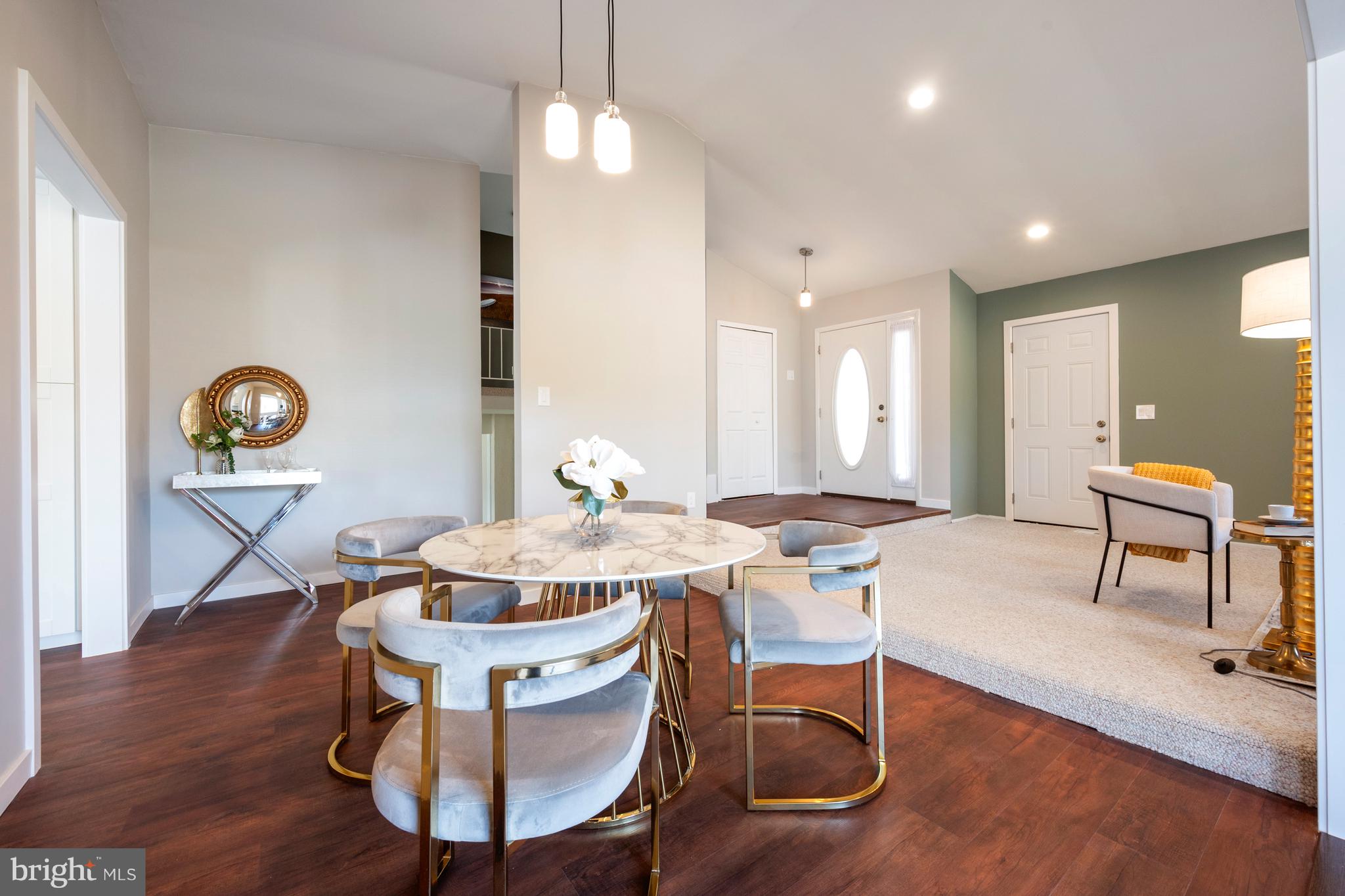 SUGARLAND RUN - Residential