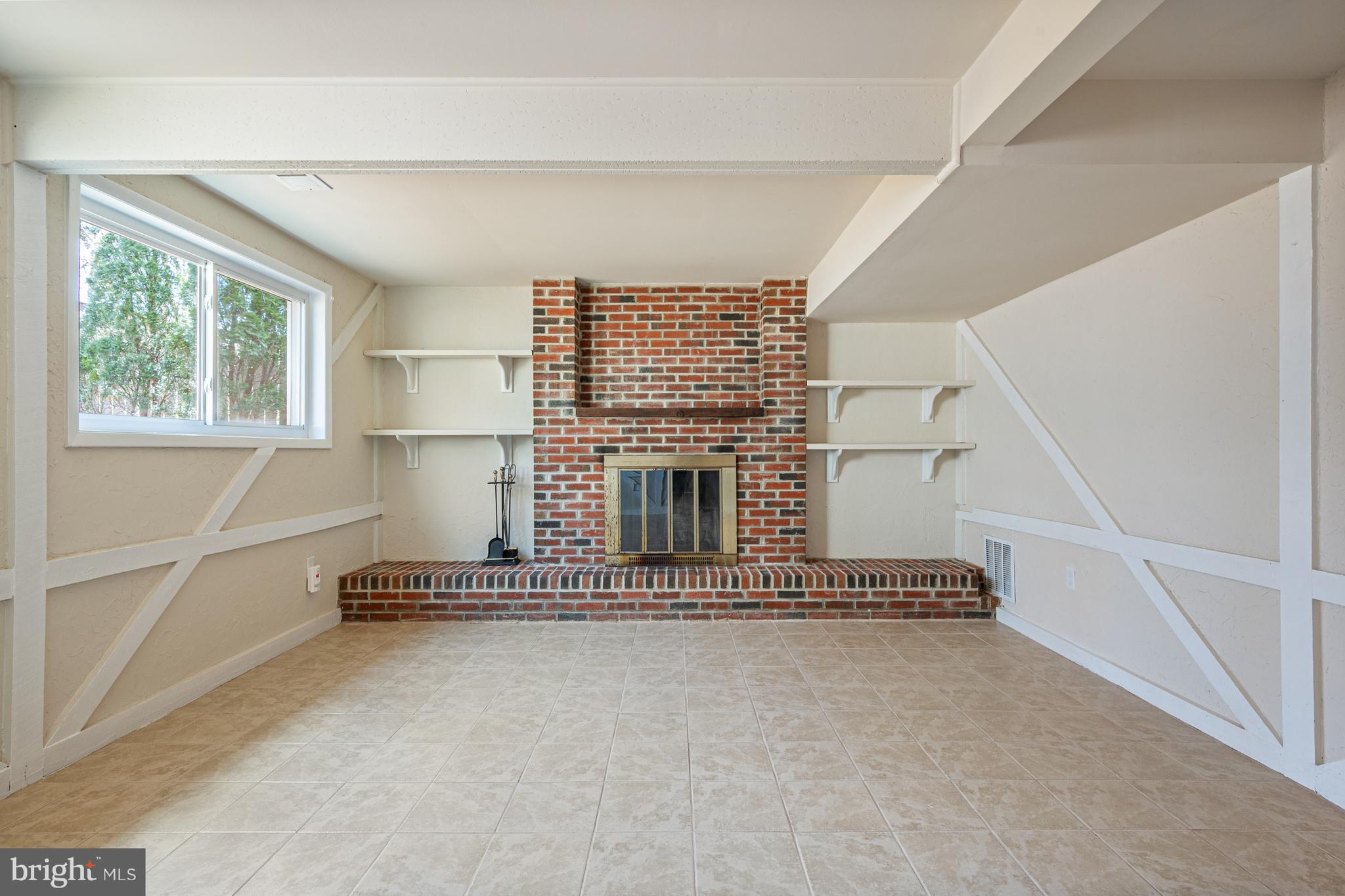 SUGARLAND RUN - Residential