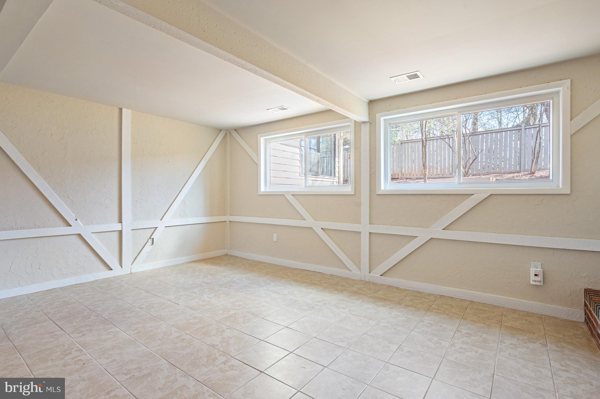 SUGARLAND RUN - Residential