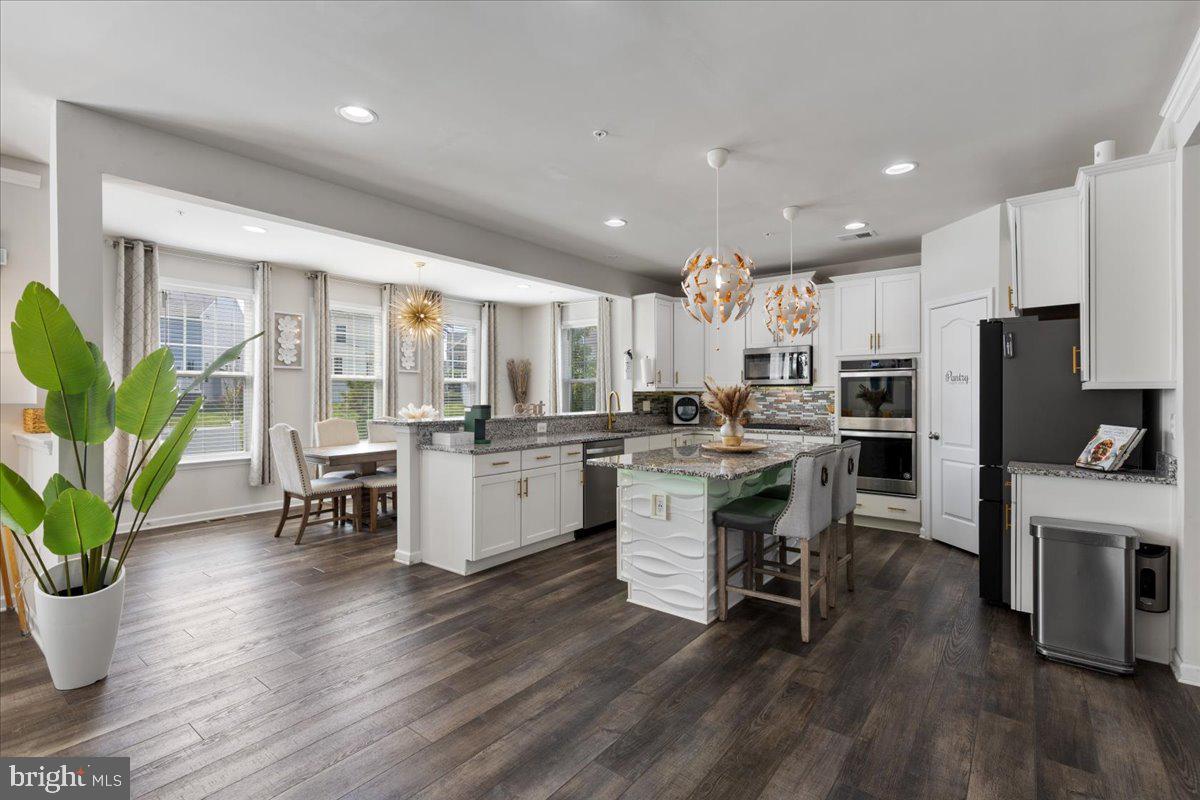 SMITH HOME FARM - Residential