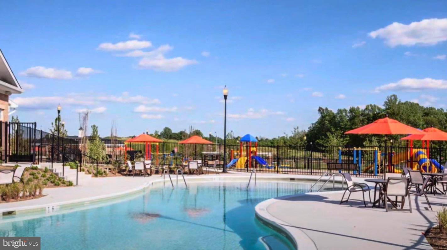 SMITH HOME FARM - Residential