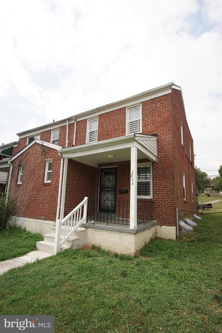 GREAT LOCATION! THREE BEDROOM, 1 FULL & 2 HALF BATHS, POSSIBLE PARKING PAD IN THE REAR, LOCATED IN THE GREENSPRING COMMUNITY, FENCED YARD, PATIO AWNINGS, FINISHED BASEMENT W/BUILT-IN BAR, STORAGE SPACE