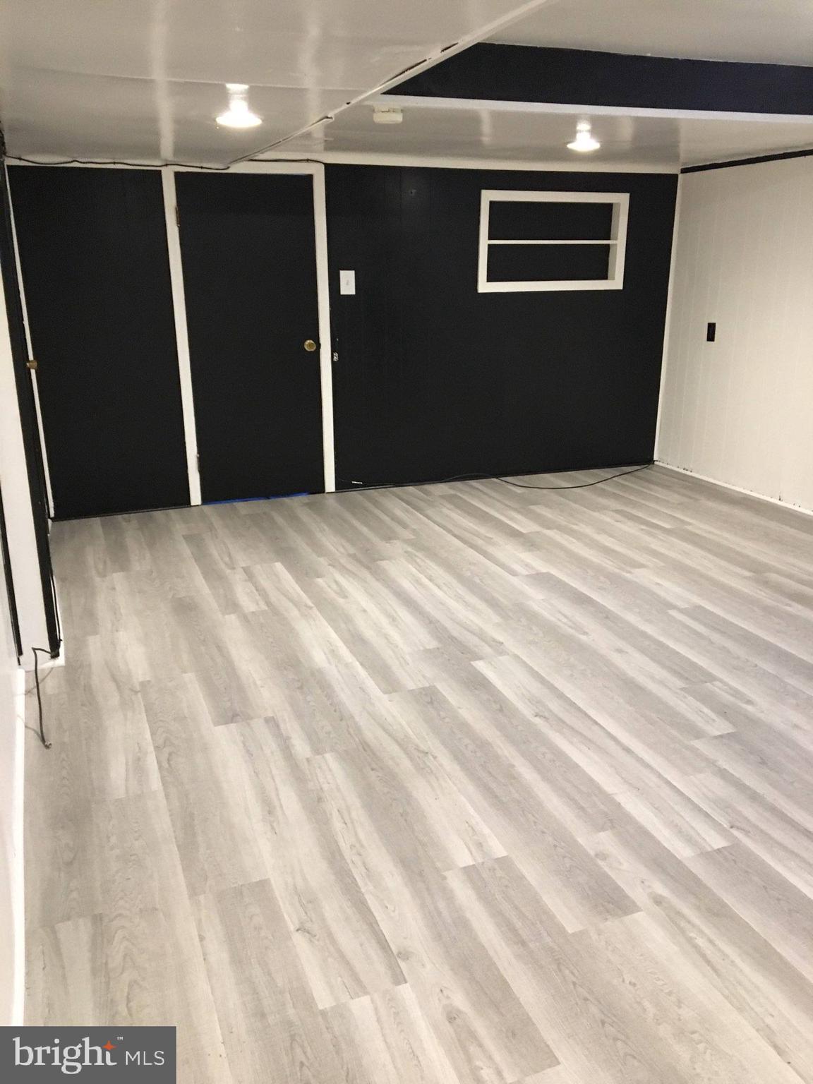 GREENSPRING - Residential Lease