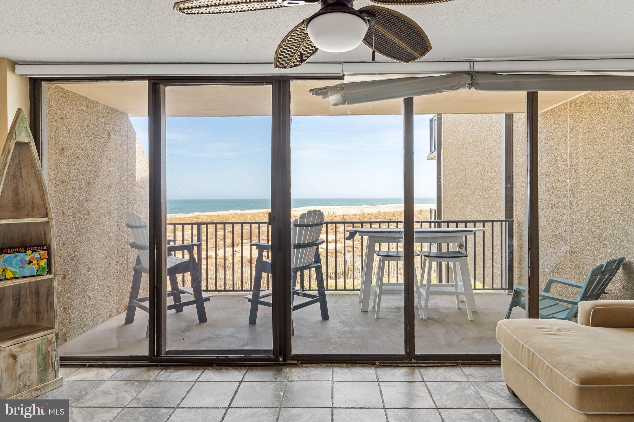 SEA COLONY EAST - Residential