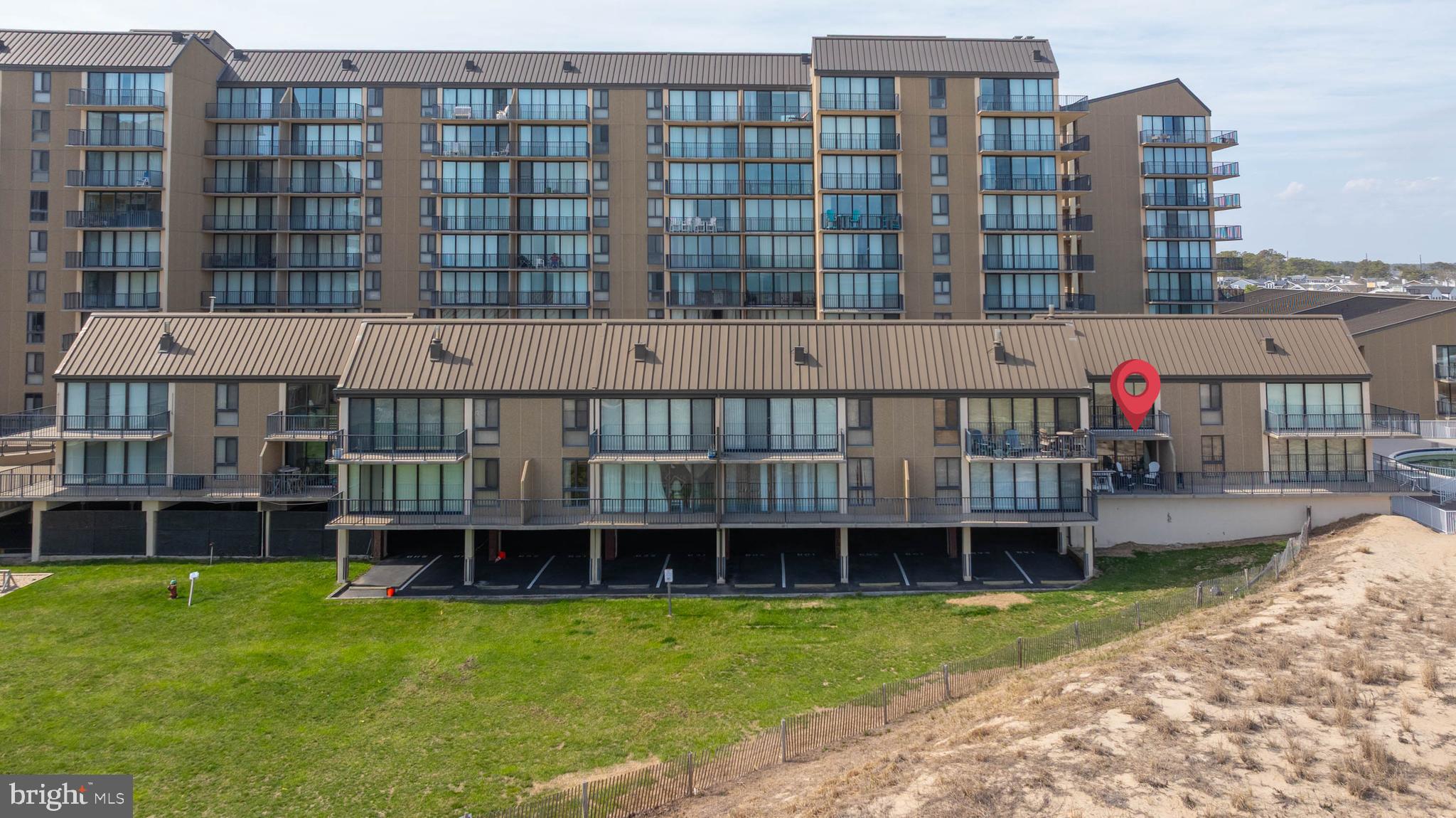 SEA COLONY EAST - Residential