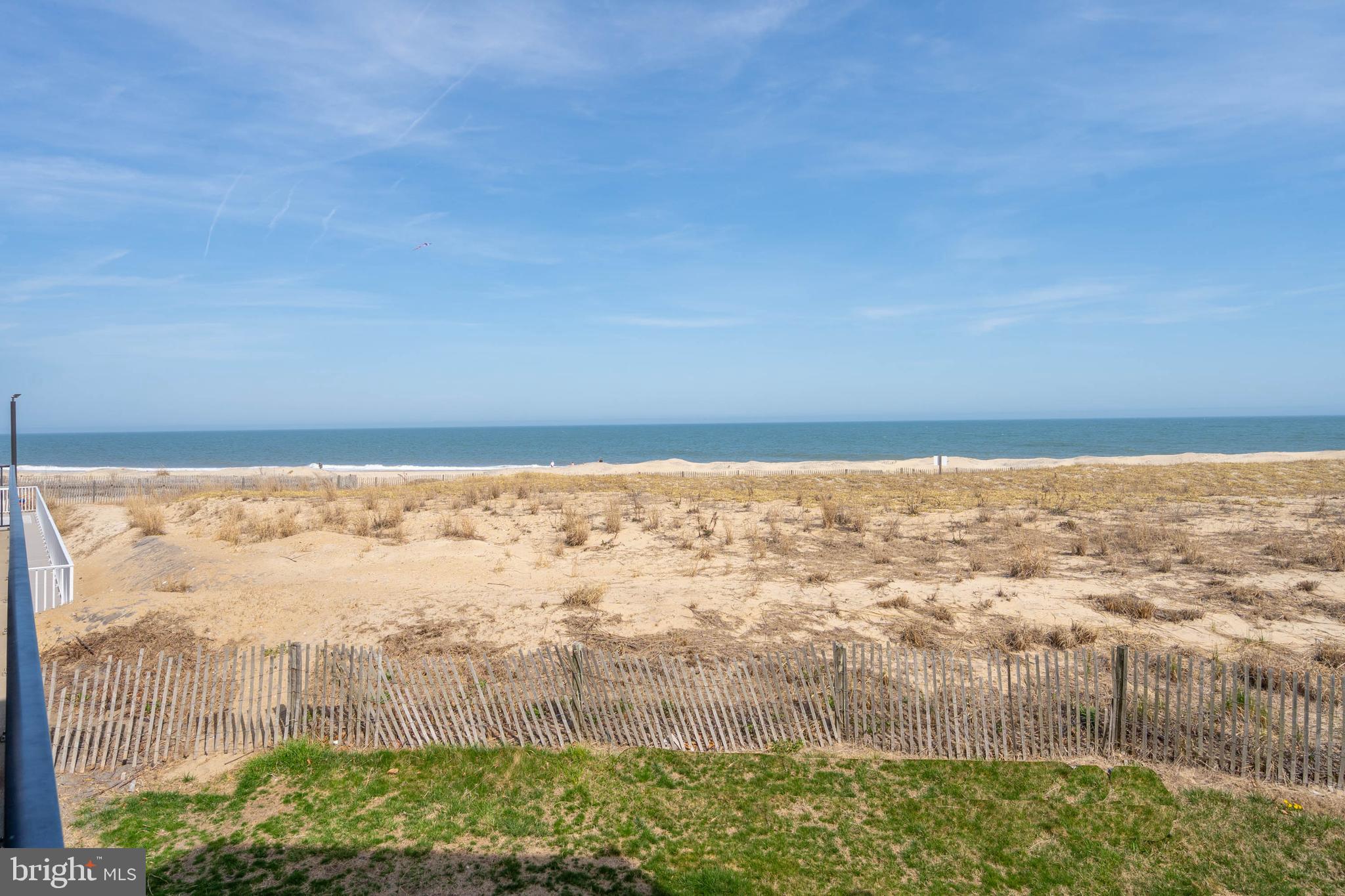 SEA COLONY EAST - Residential