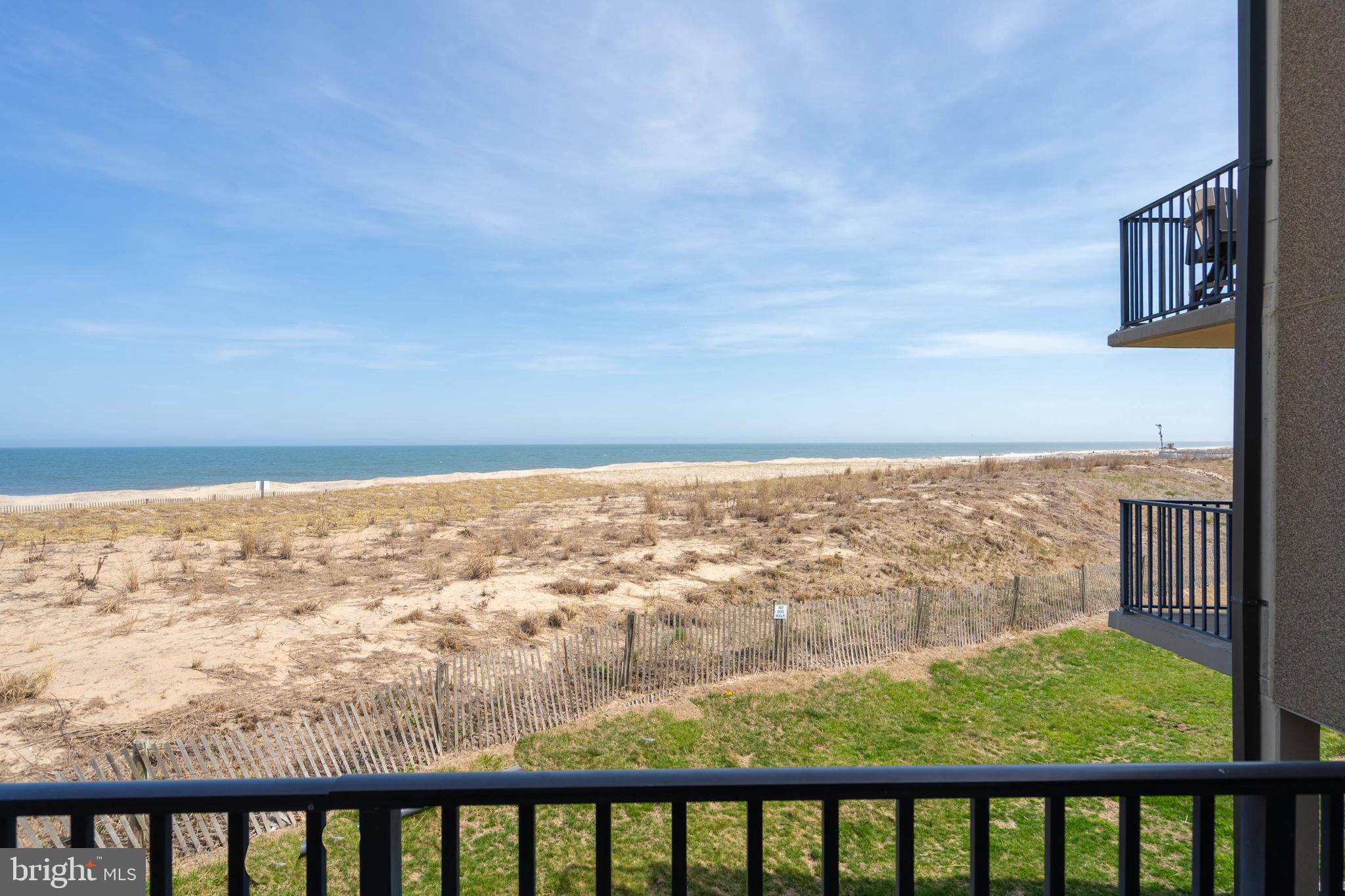 SEA COLONY EAST - Residential