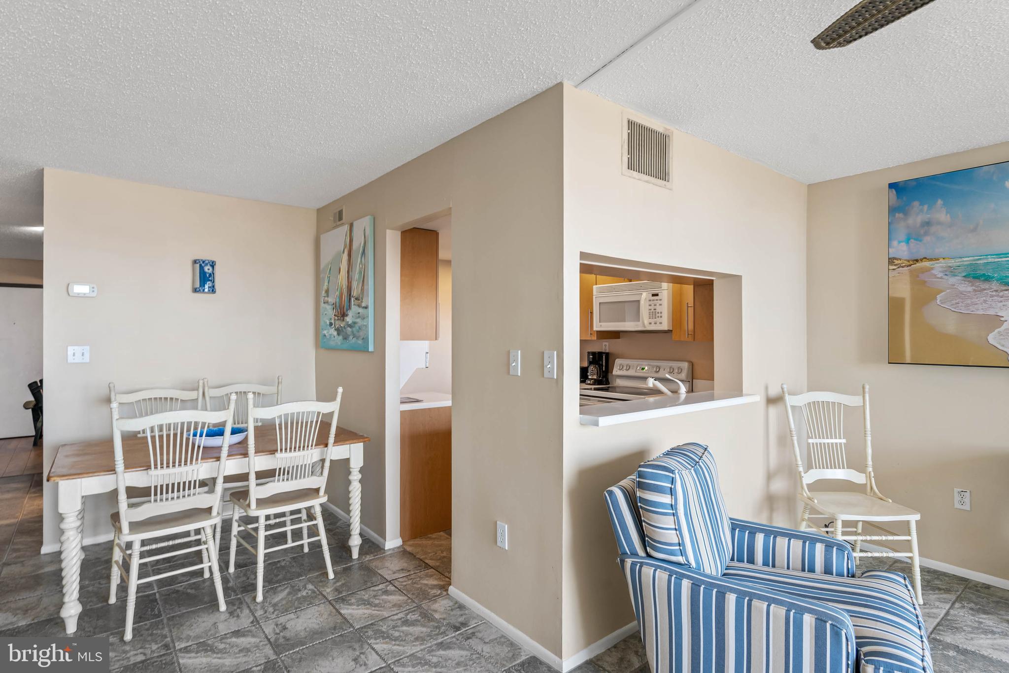 SEA COLONY EAST - Residential