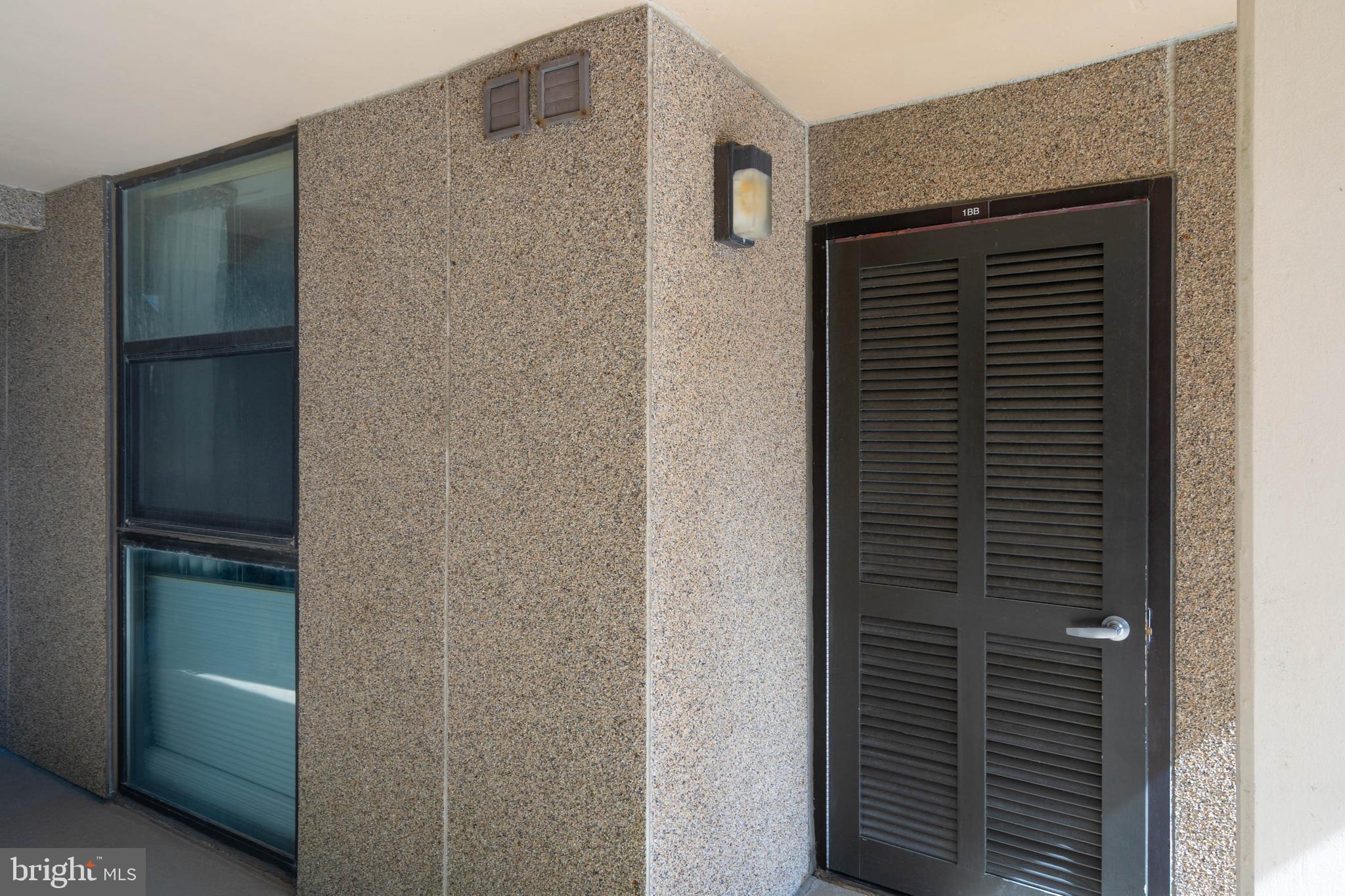 SEA COLONY EAST - Residential