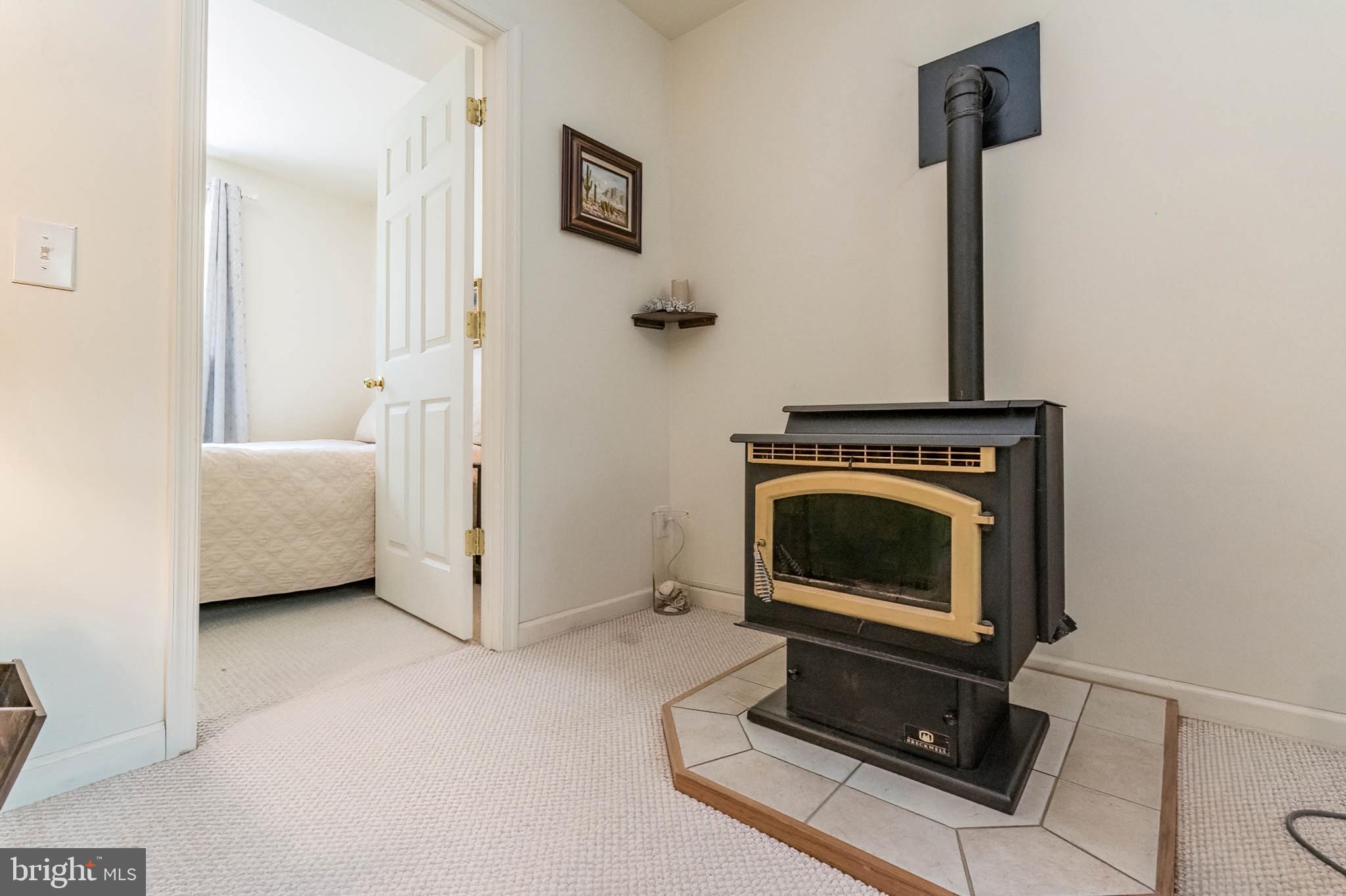 FOREST HEIGHTS - Residential