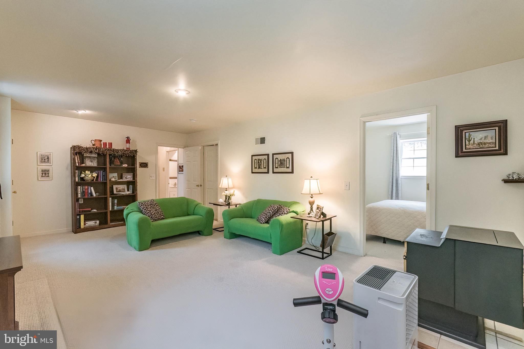 FOREST HEIGHTS - Residential